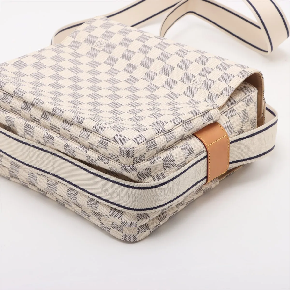 Damier Azur Naviglio N51189 SR2067 White — view 3