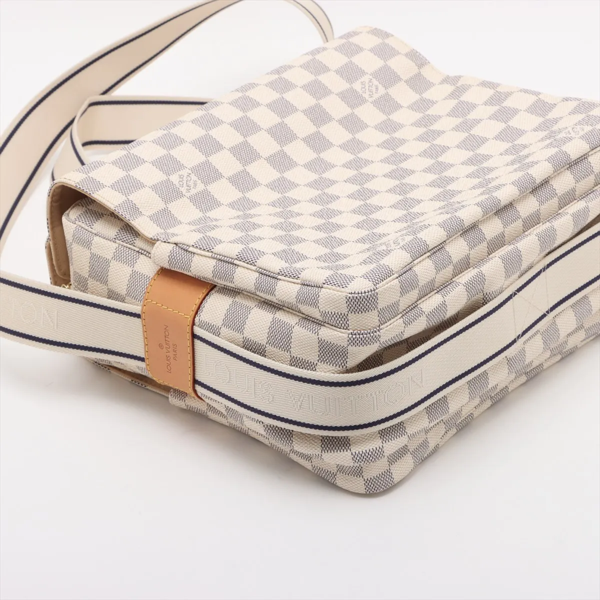 Damier Azur Naviglio N51189 SR2067 White — view 4