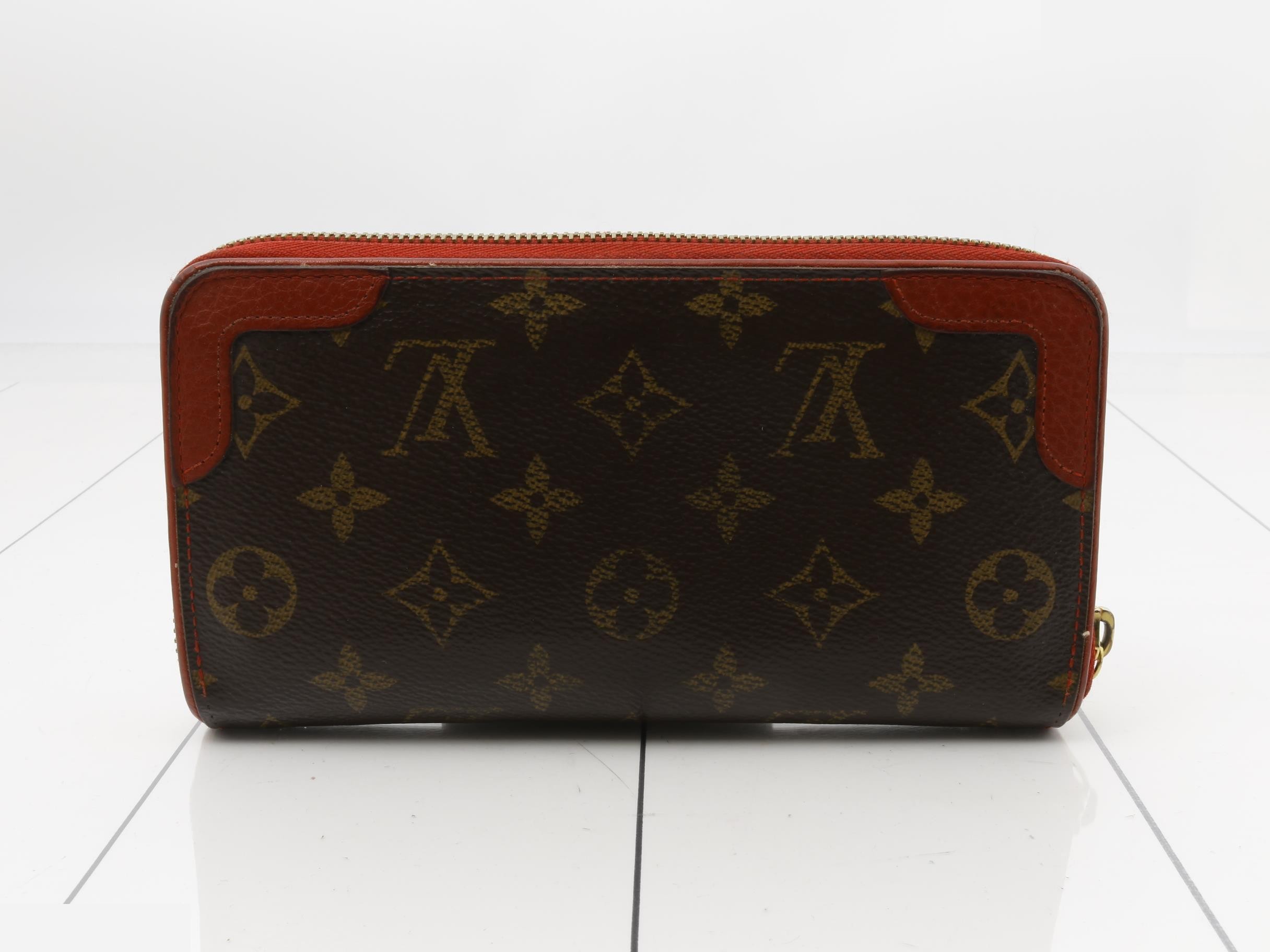 M61854 Zippy Wallet Retiro Cerise — view 2