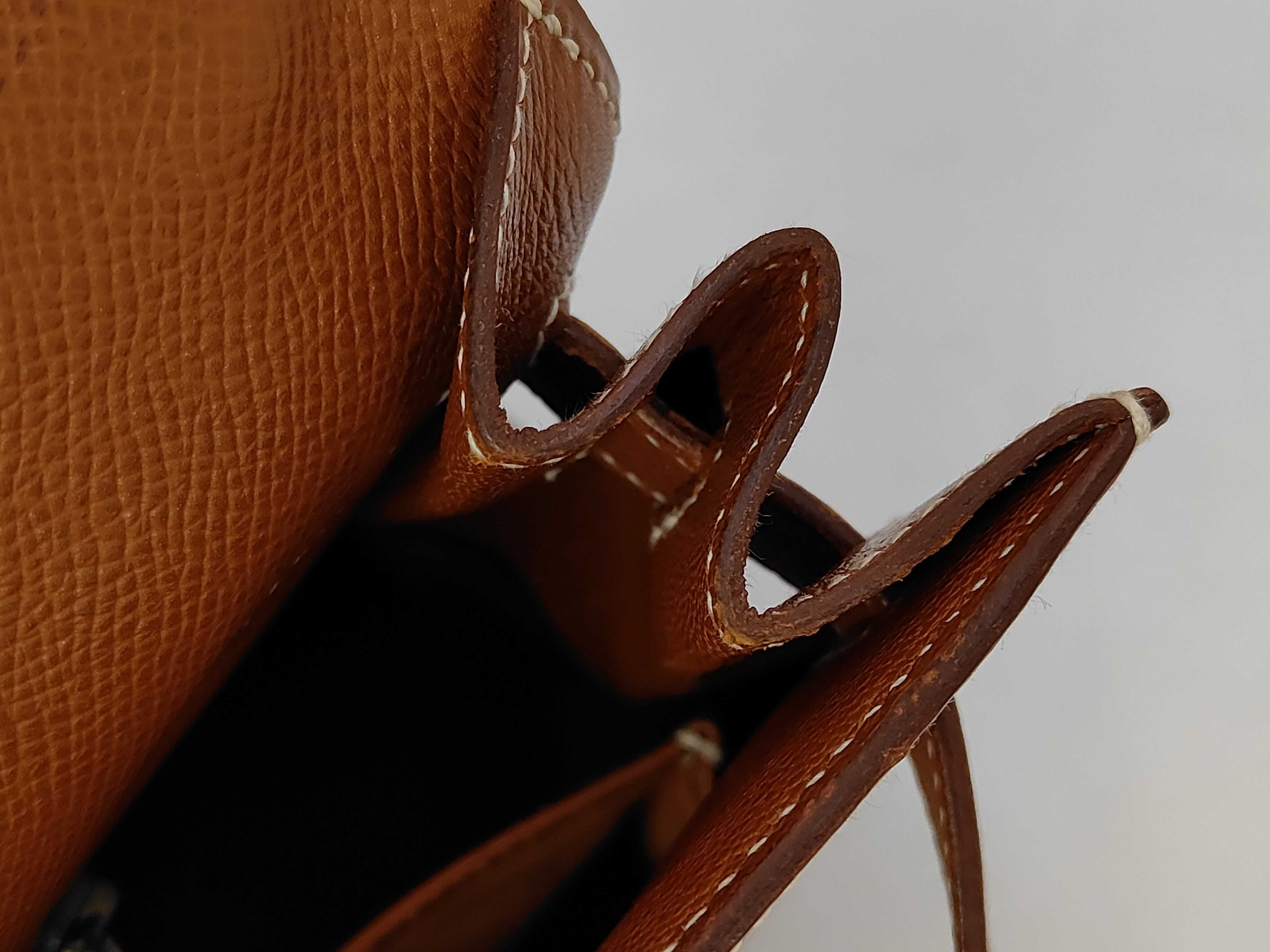 Kelly 32 Courchevel Leather, Brown with Gold Hardware, Stamp: V, Handbag — view 13