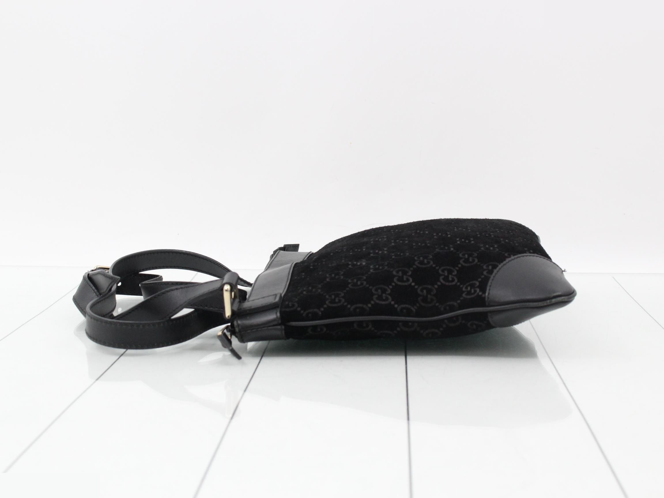 GG Canvas (Bag) - Shoulder Bag — view 4