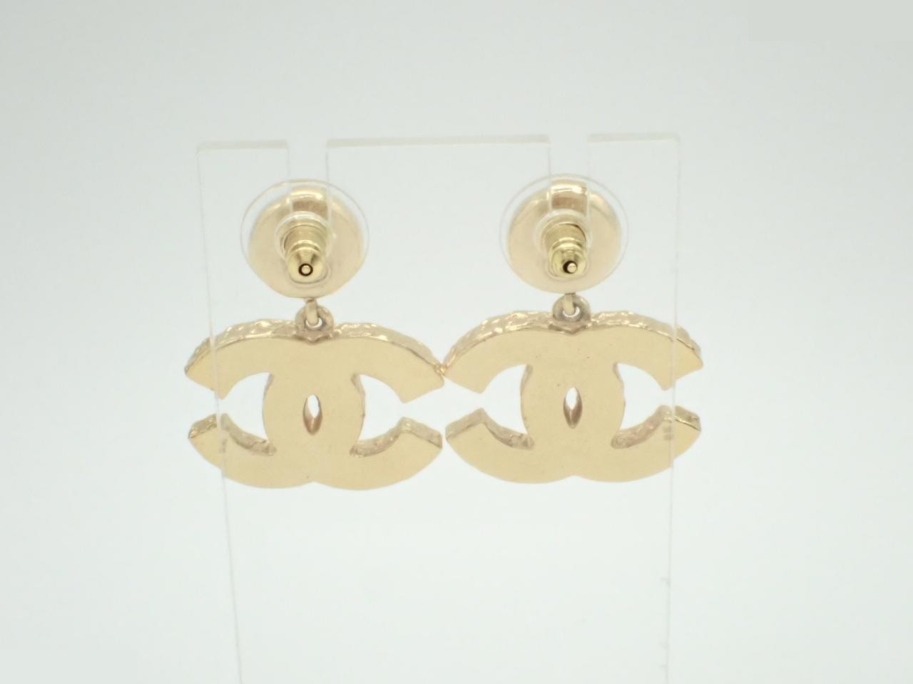 Earrings, Coco Mark/Pearl, 17g — view 2