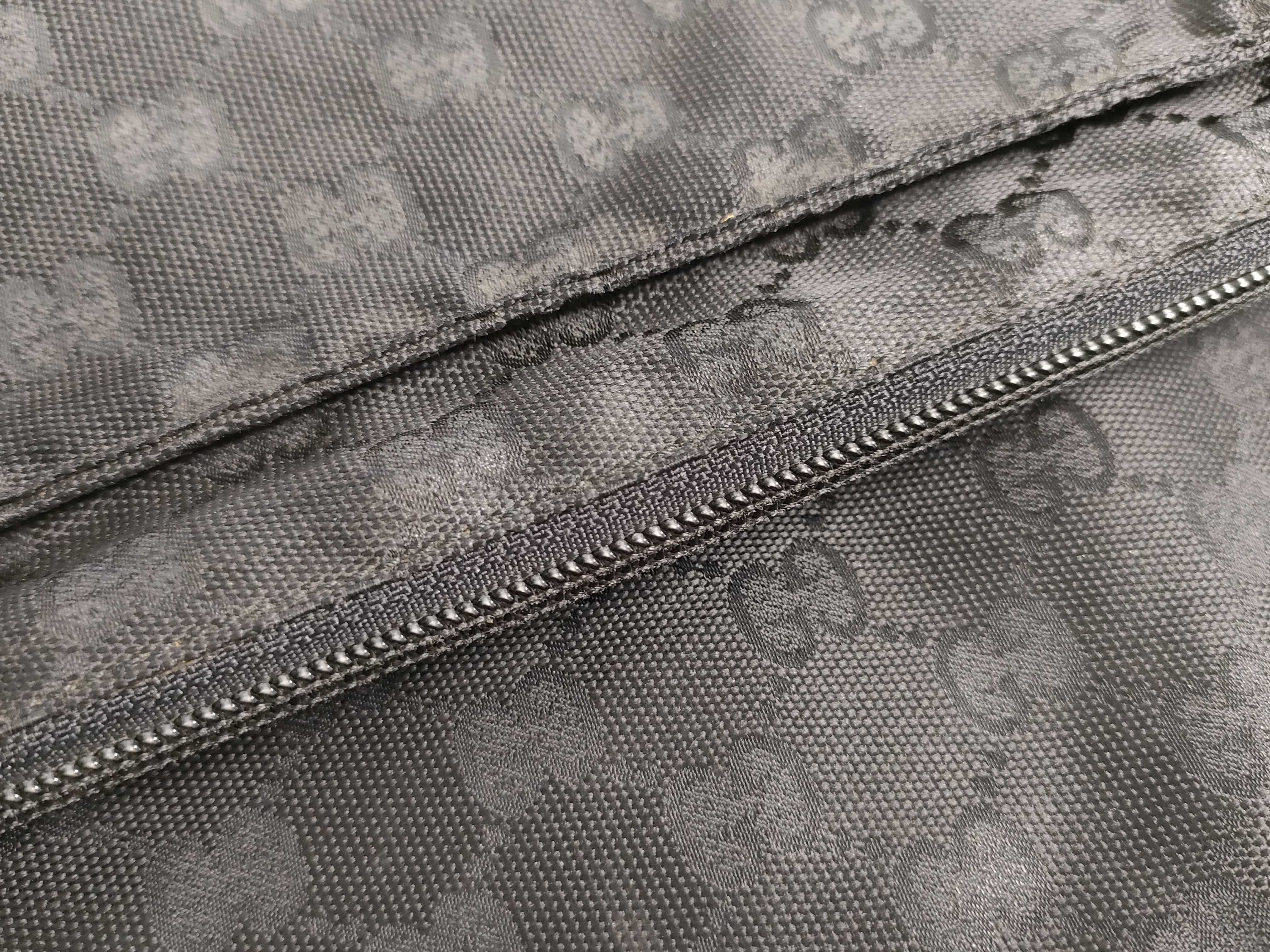 GG Canvas Shoulder Bag — view 8