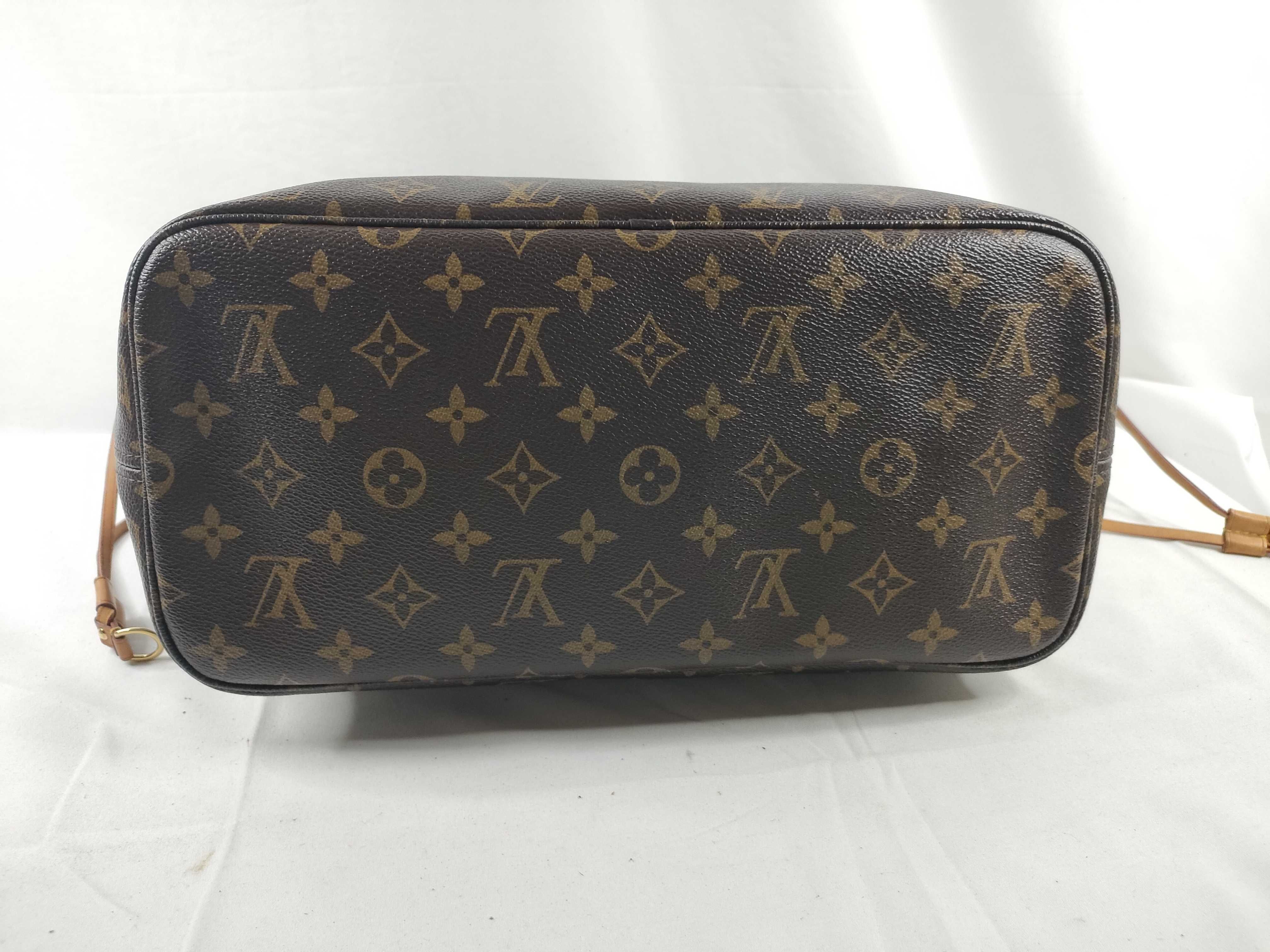Monogram Vuitton Neverfull Tote Bag — view 4