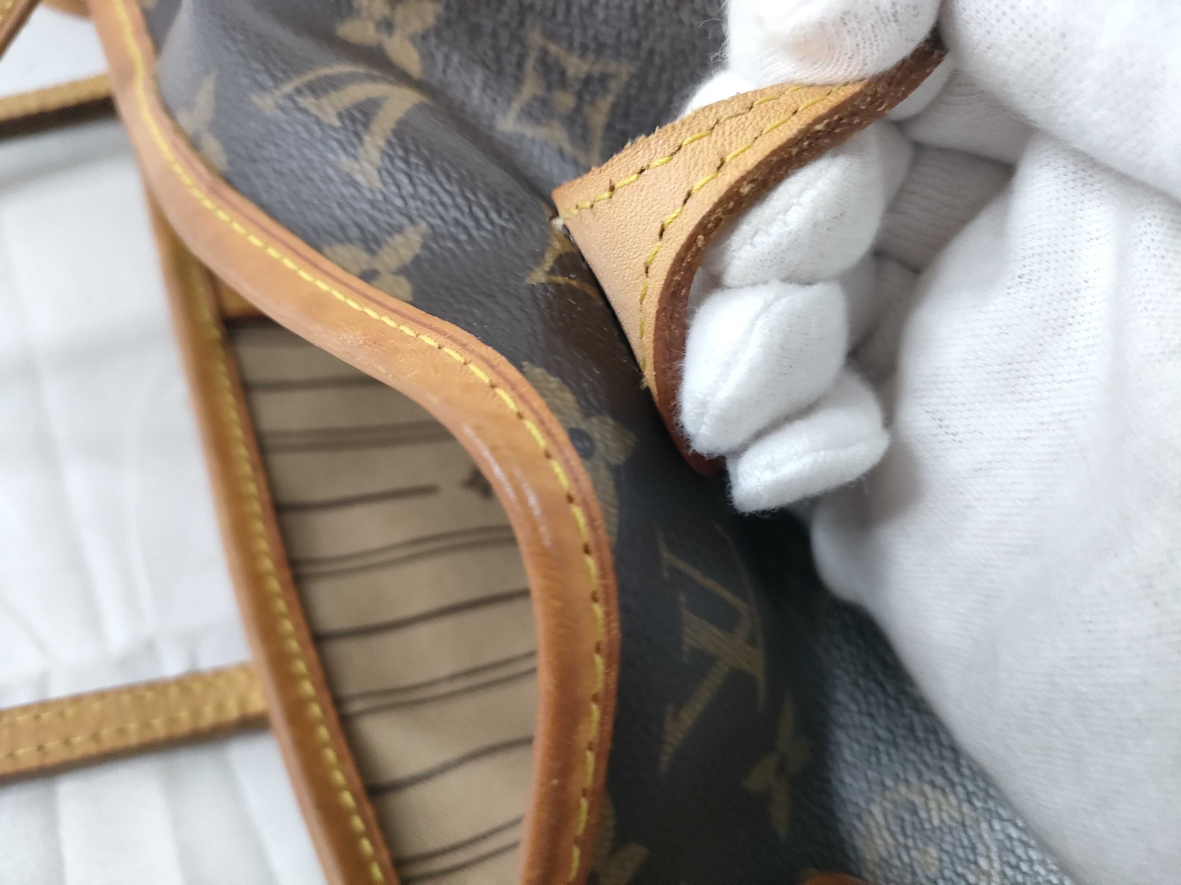 Monogram Vuitton Neverfull Tote Bag — view 9