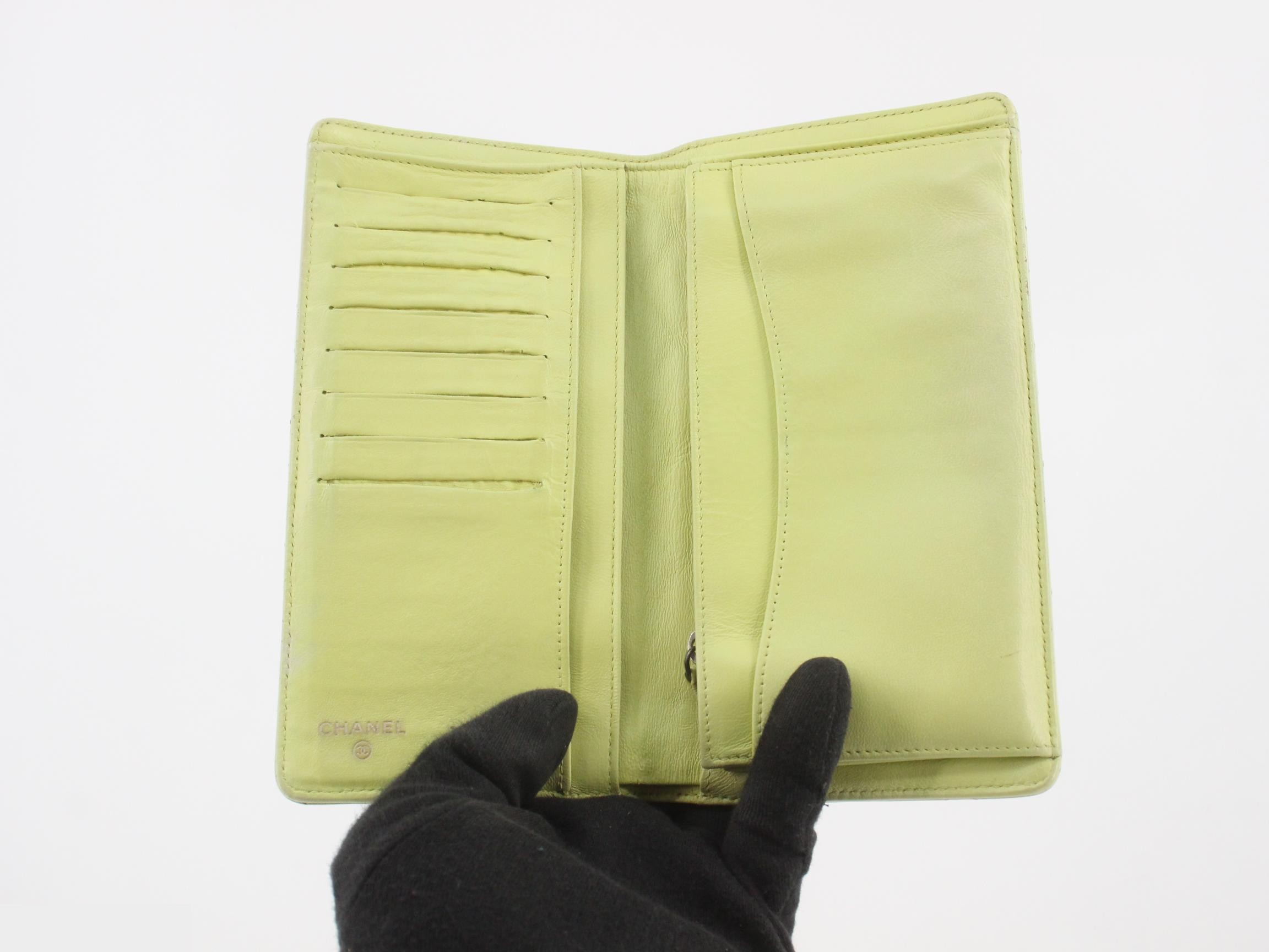 Matelassé Long Wallet — view 4