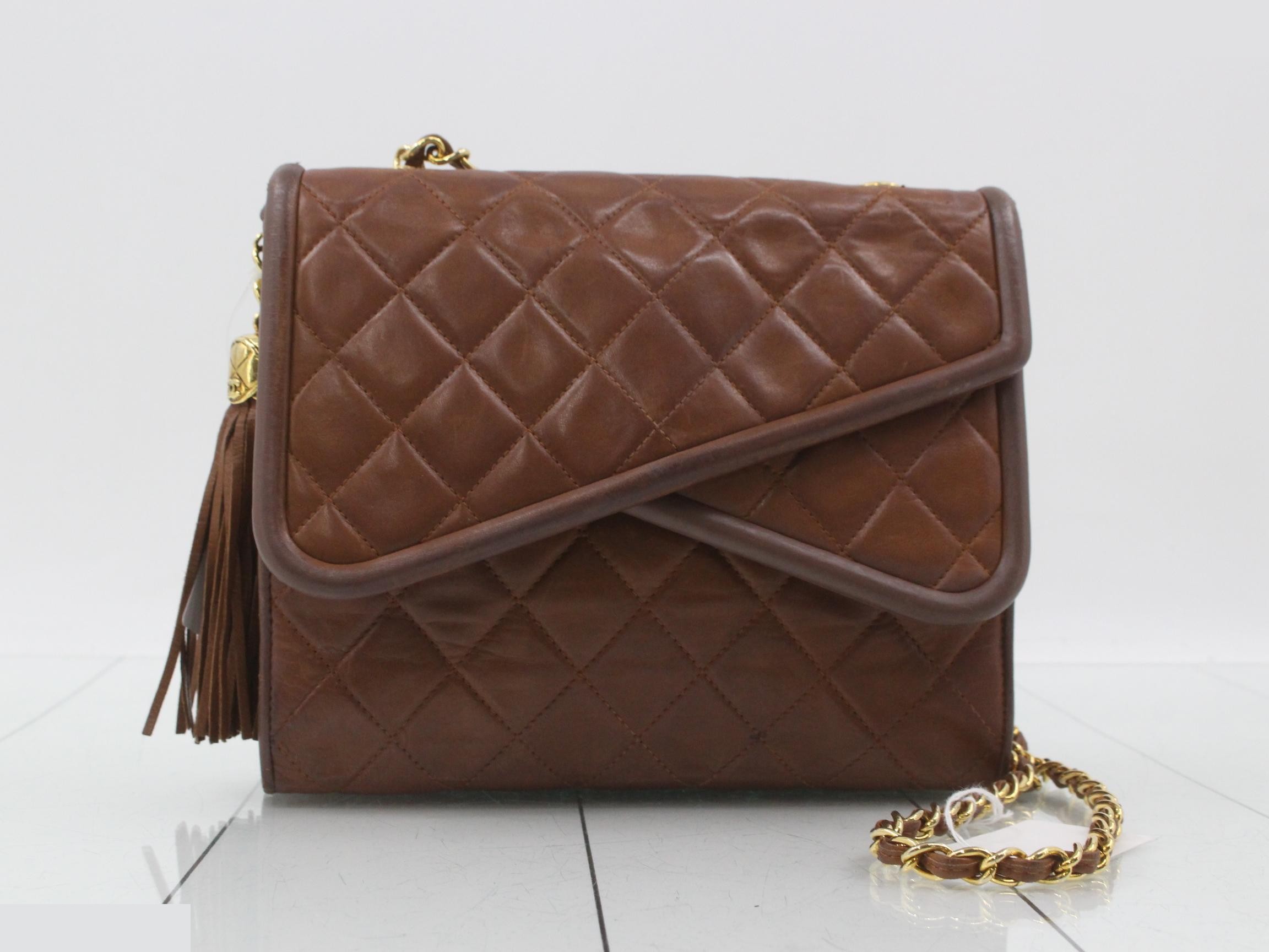 Matelassé Shoulder Bag