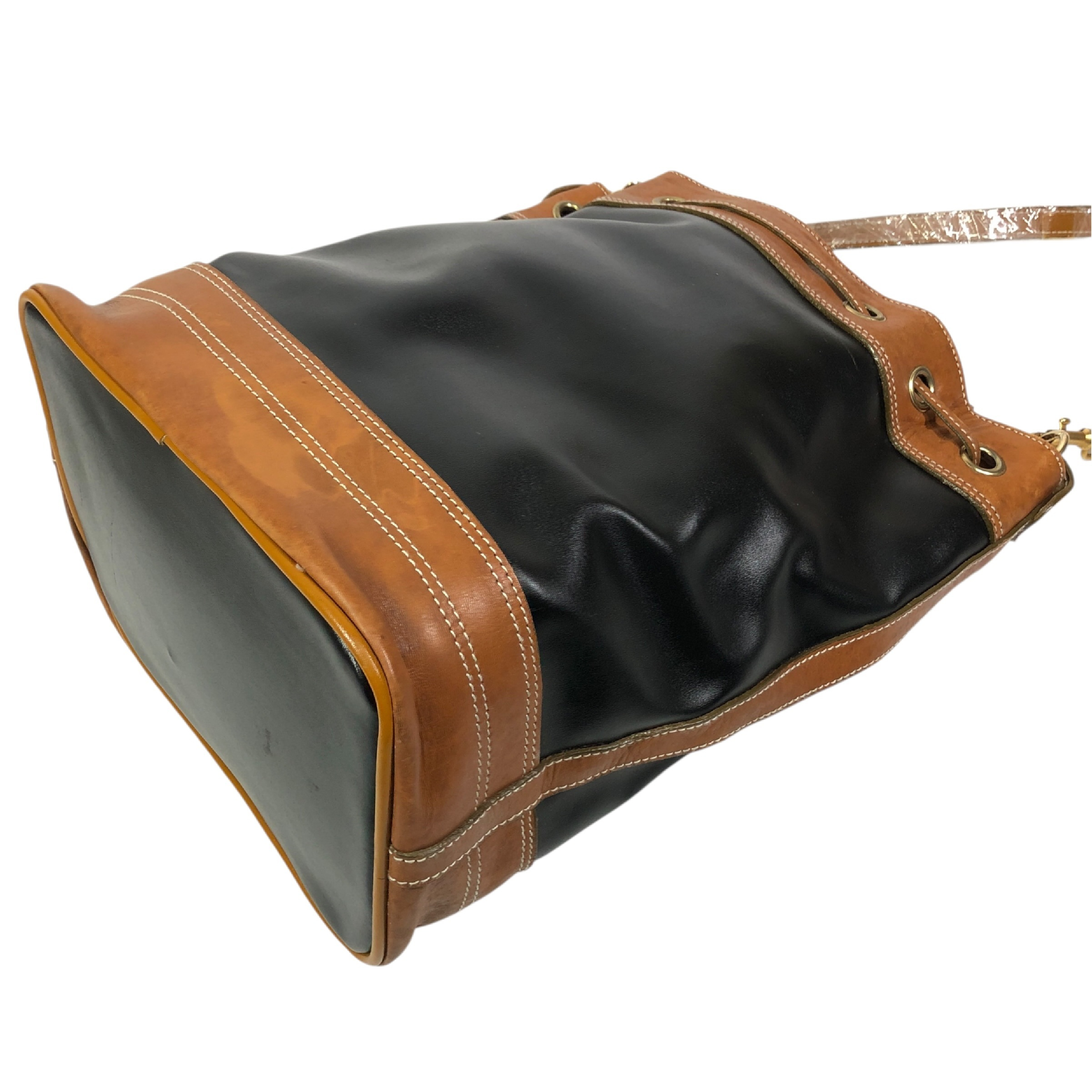 motif drawstring 2-way leather shoulder bag — view 7