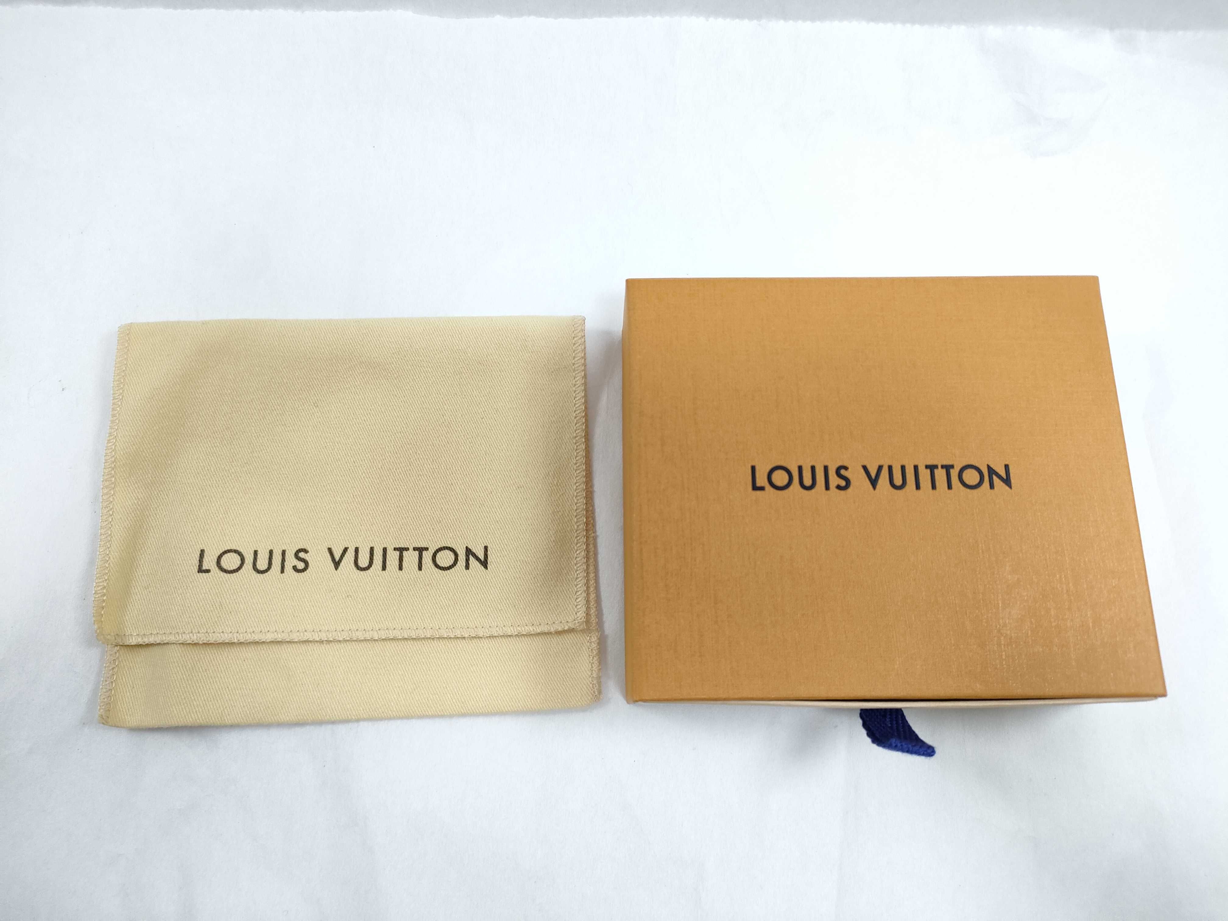 Monogram Embossed Portefeuille Lou M81599 RFID Wallet — view 12