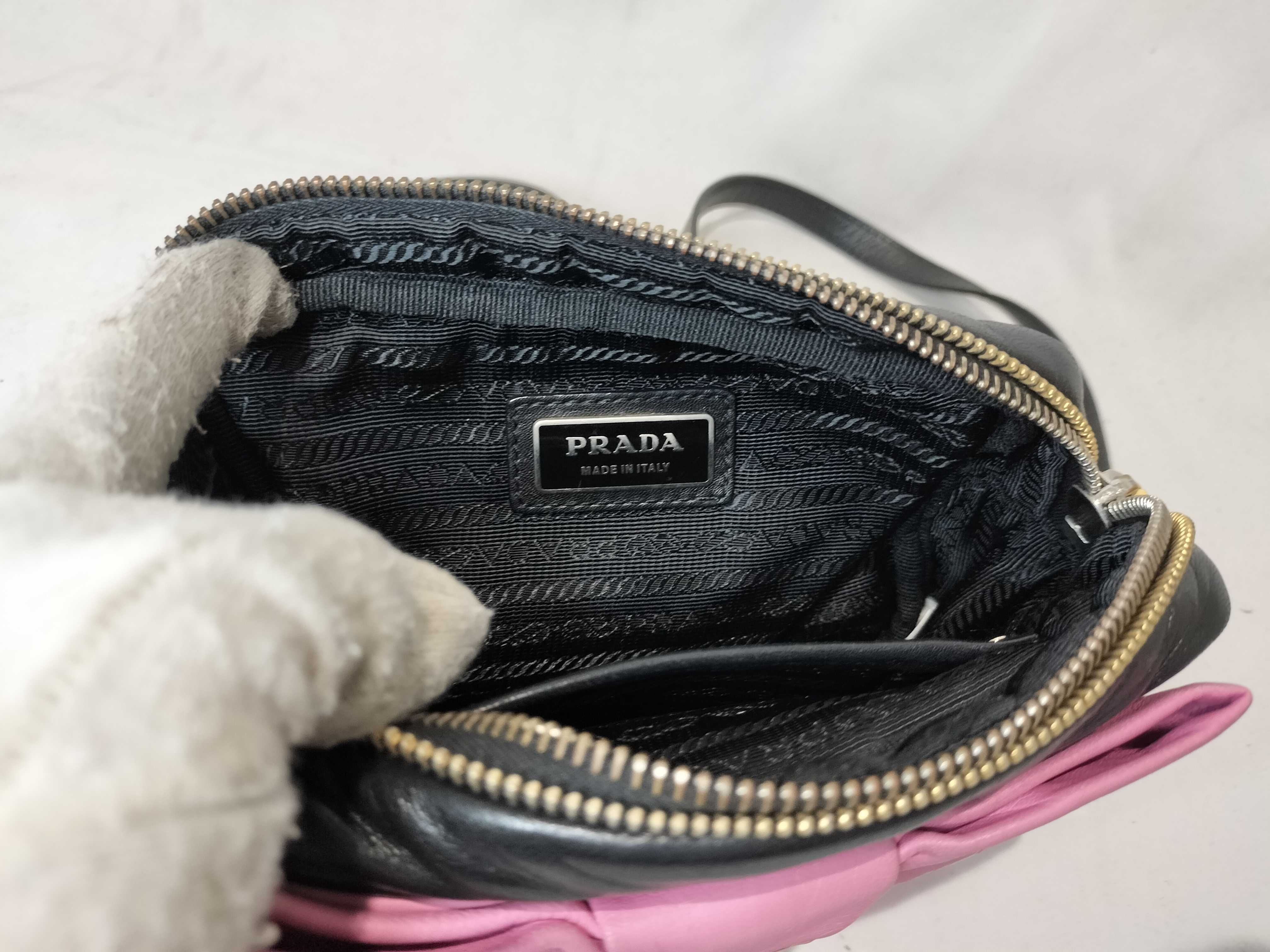 Nappa Leather Camera Bag Shoulder Bag — view 10