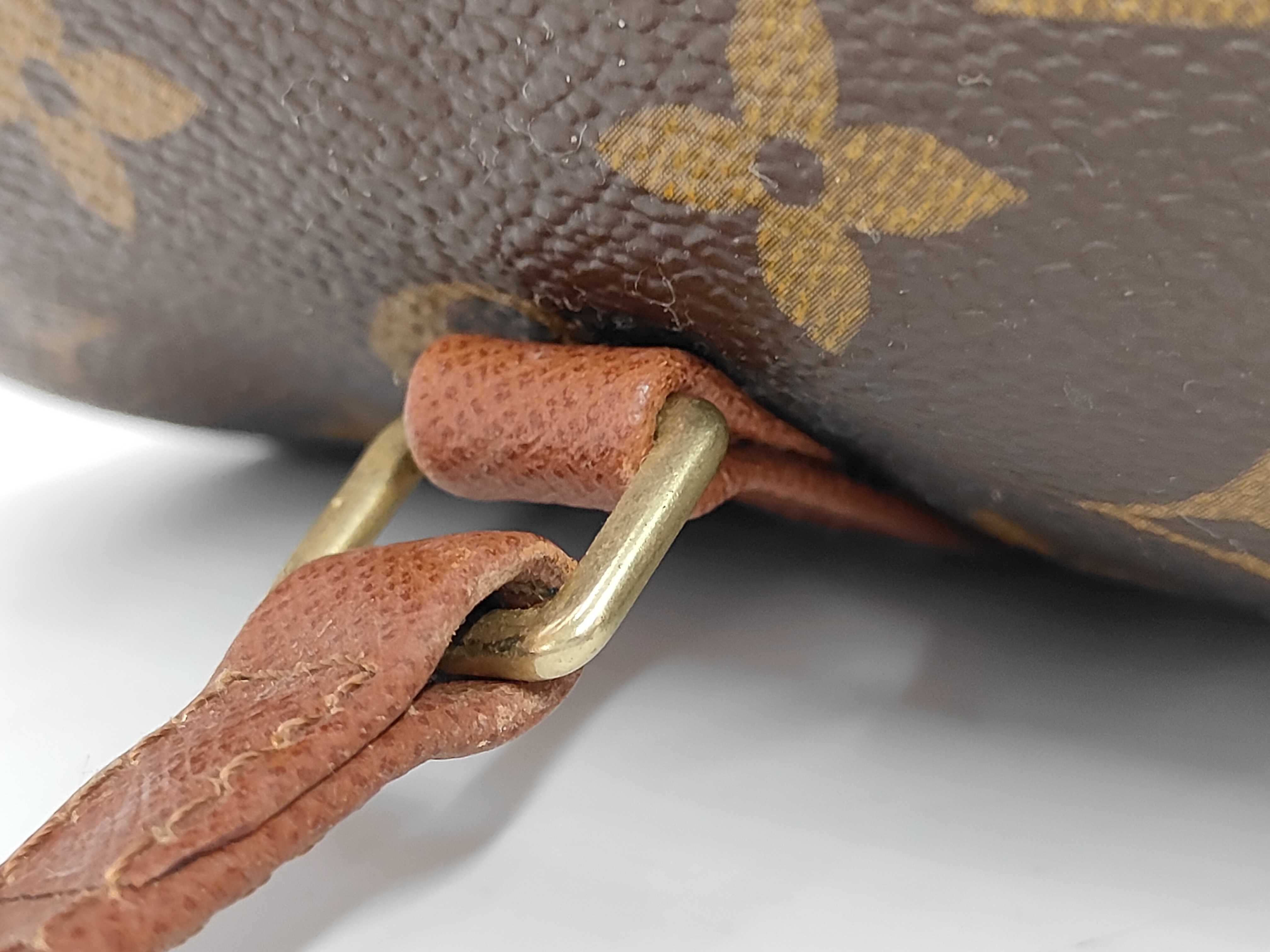 Monogram M51386 Papillon 26 (Old Model) Handbag — view 7