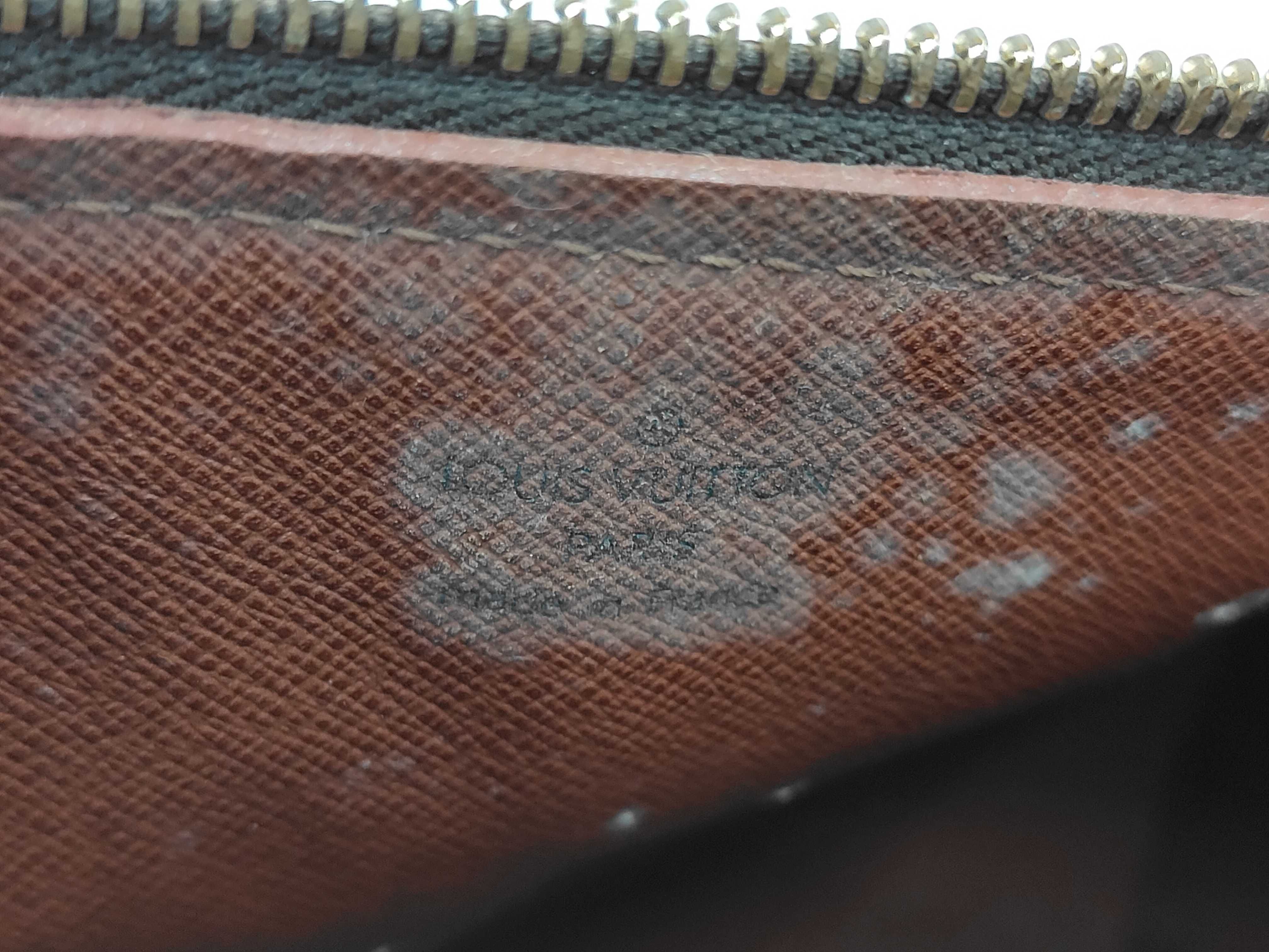 Monogram M51386 Papillon 26 (Old Model) Handbag — view 9