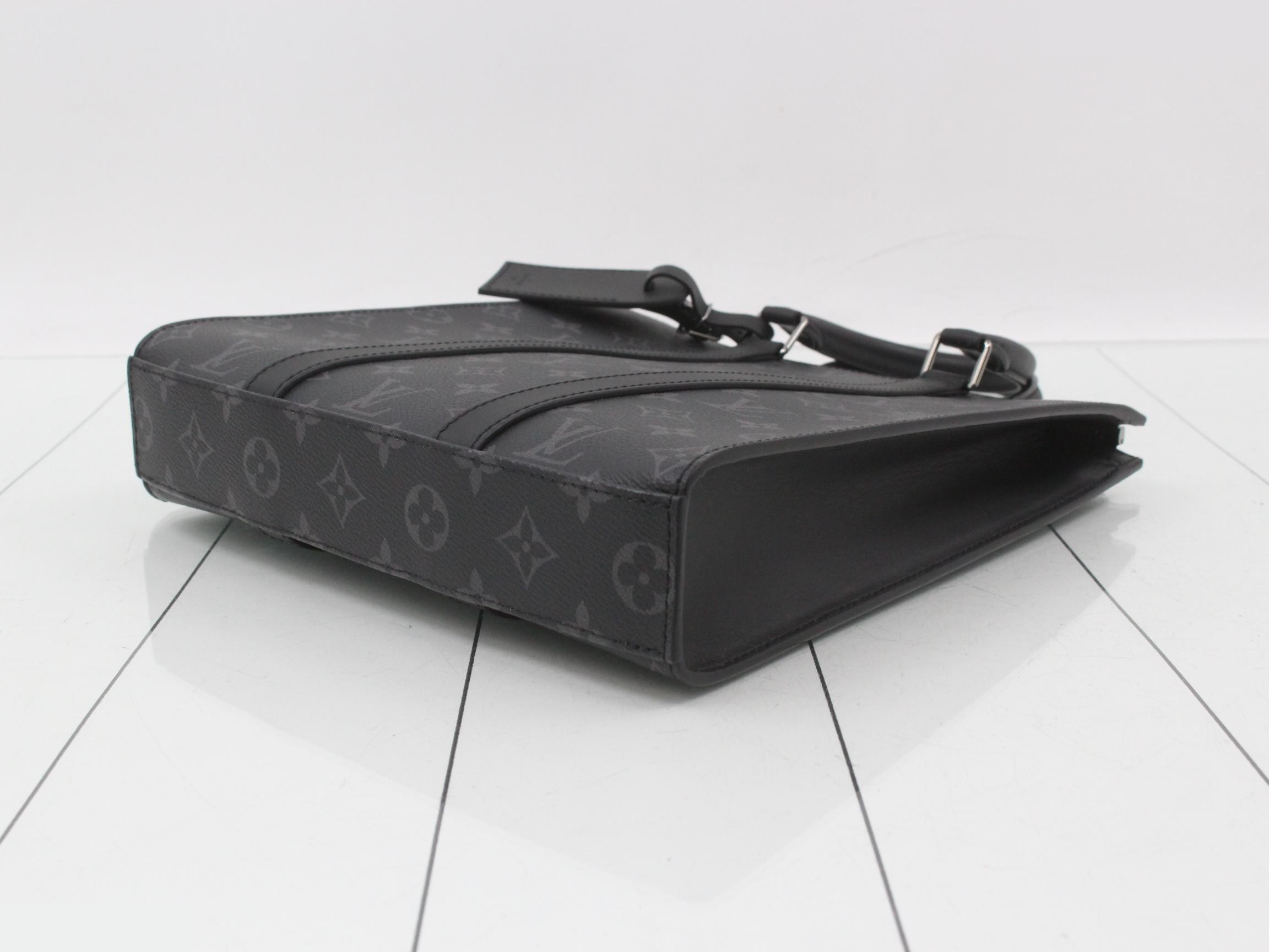 Sacpla Cloth - List Price ¥416,900 — view 6