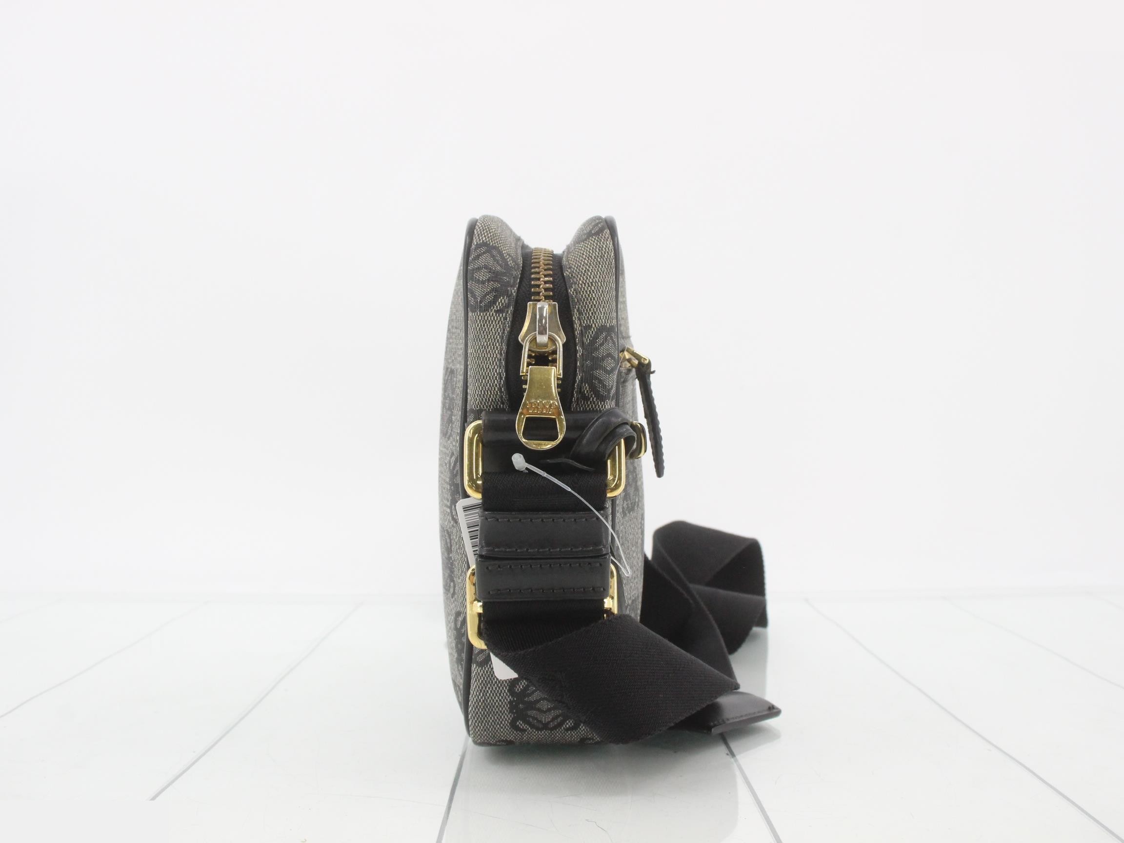 Anagram canvas shoulder bag — view 4
