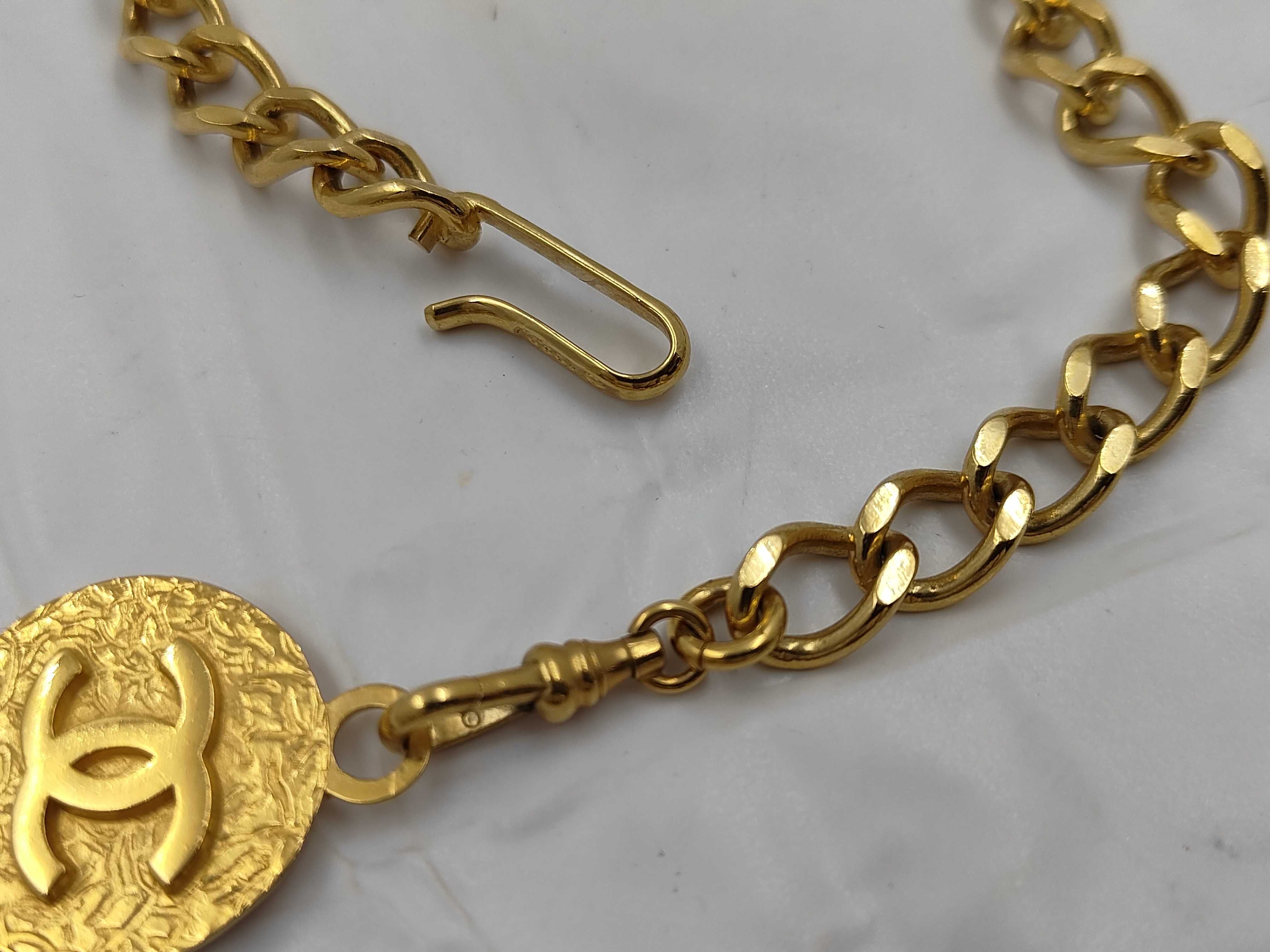 coin charm, 1982, chain belt — view 4
