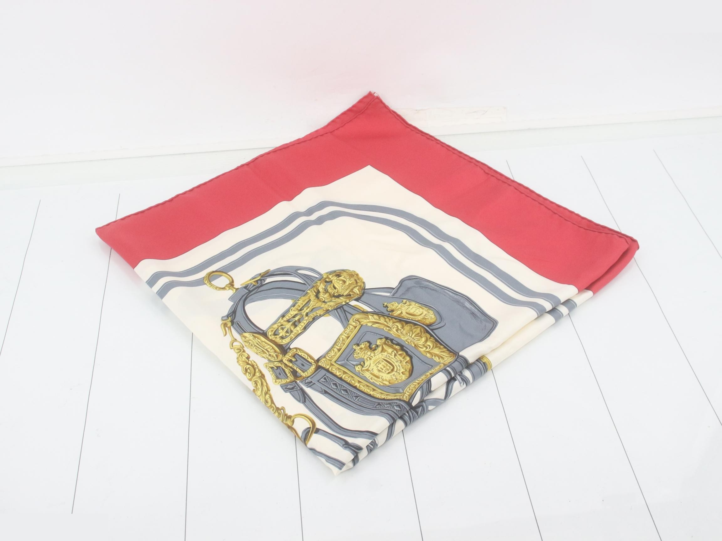 scarf — view 2