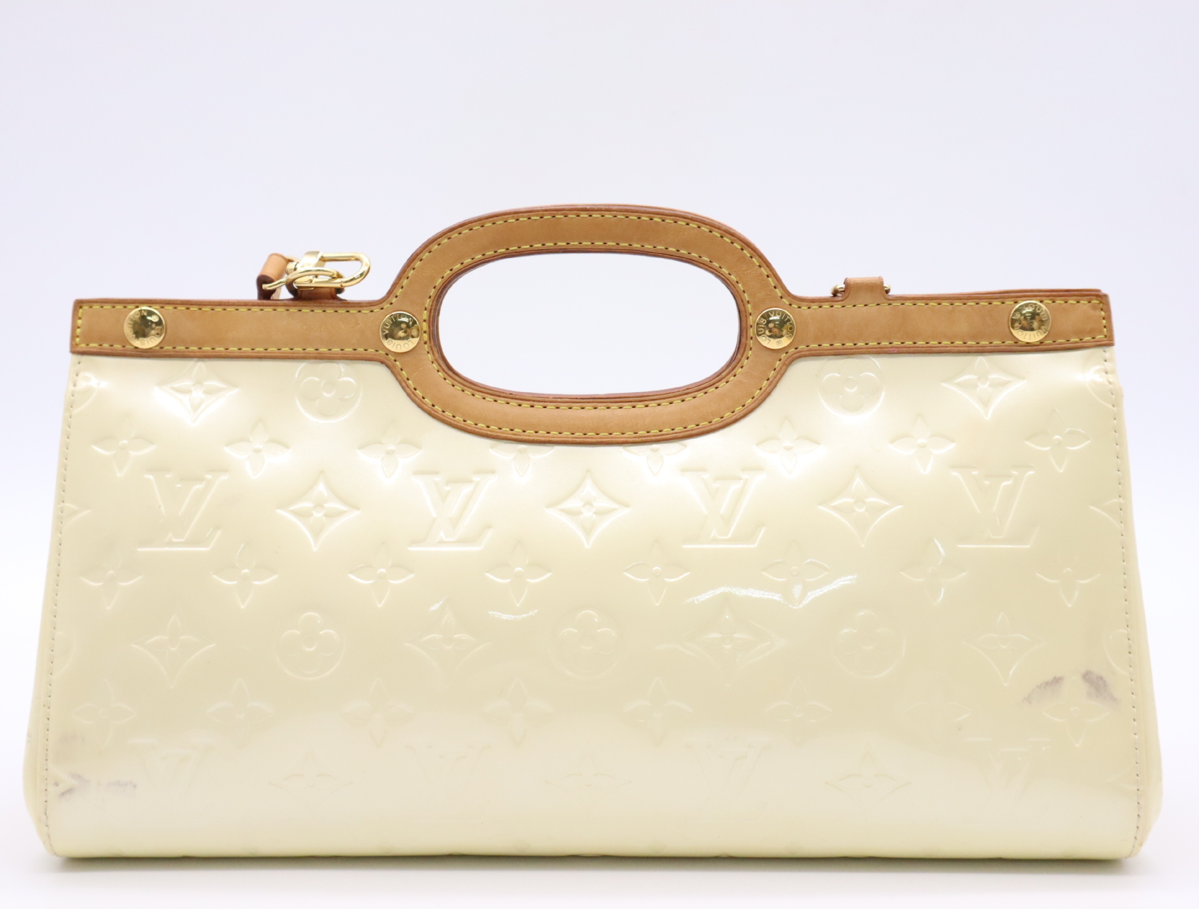 M91374 Vernis Roxbury Drive Perle Shoulder Bag with Shoulder Strap — view 2
