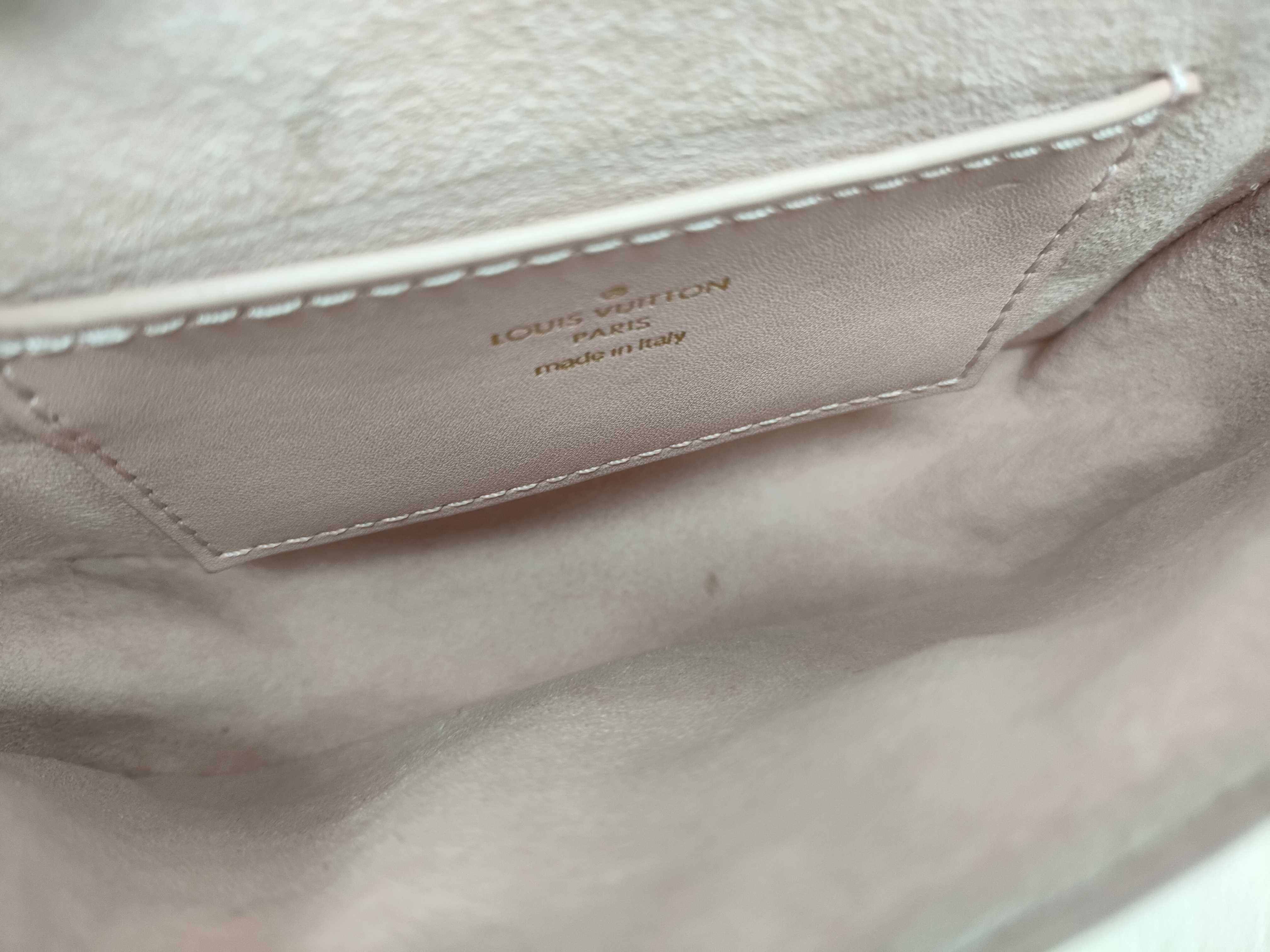 New Wave Multi Pochette M58941 Shoulder Bag — view 10