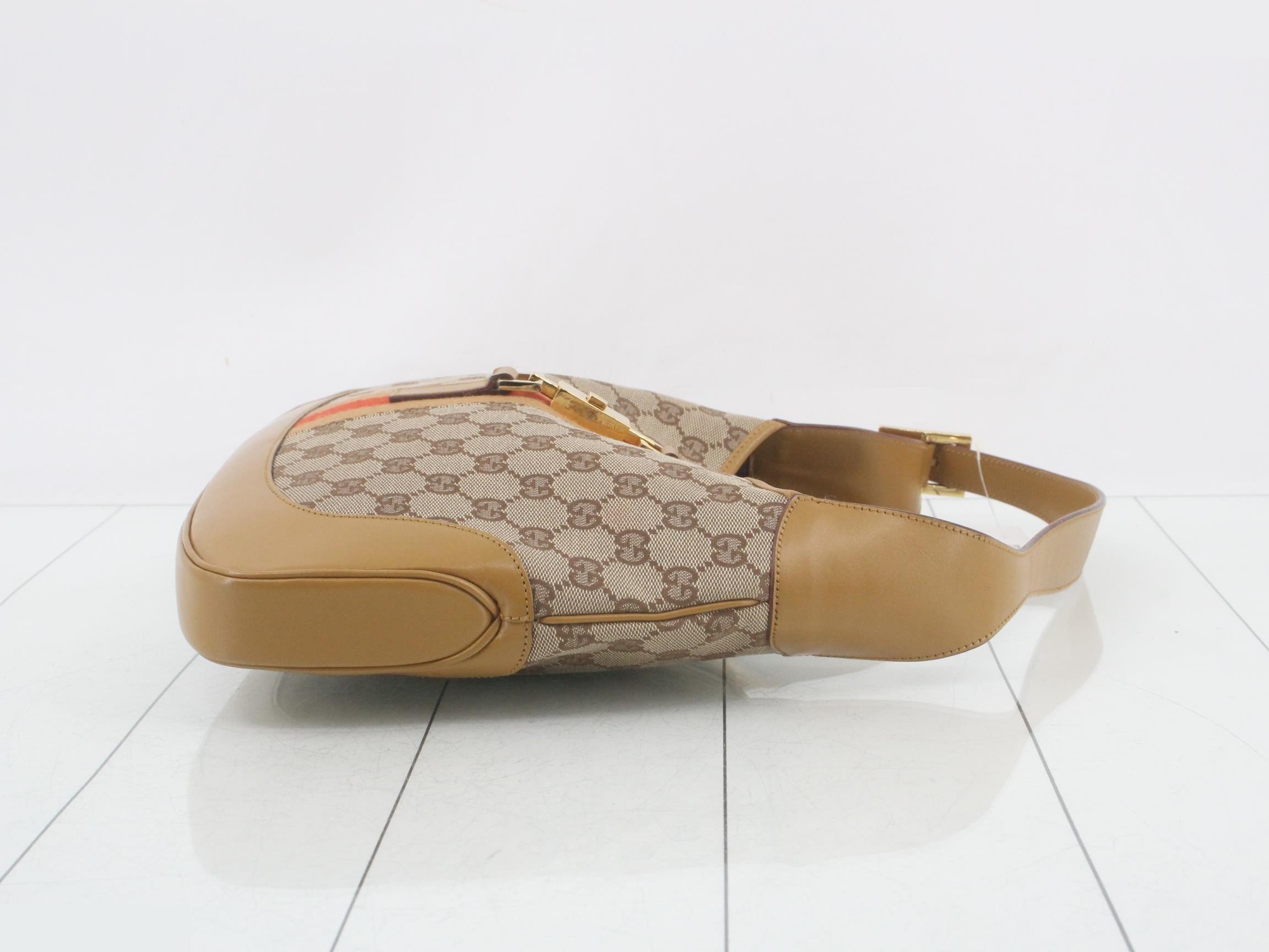 GG Canvas Jackie Shoulder Bag — view 3