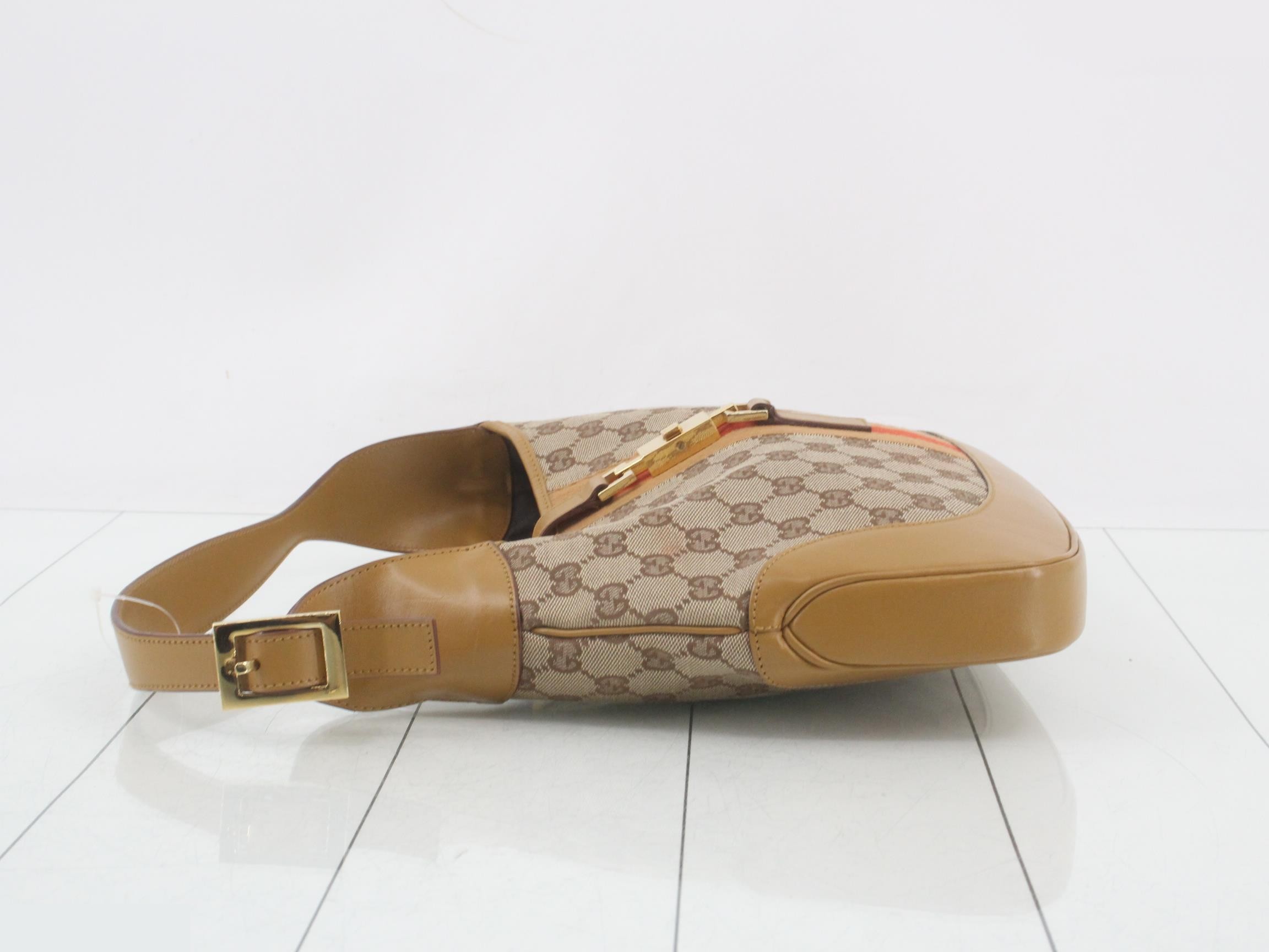 GG Canvas Jackie Shoulder Bag — view 4