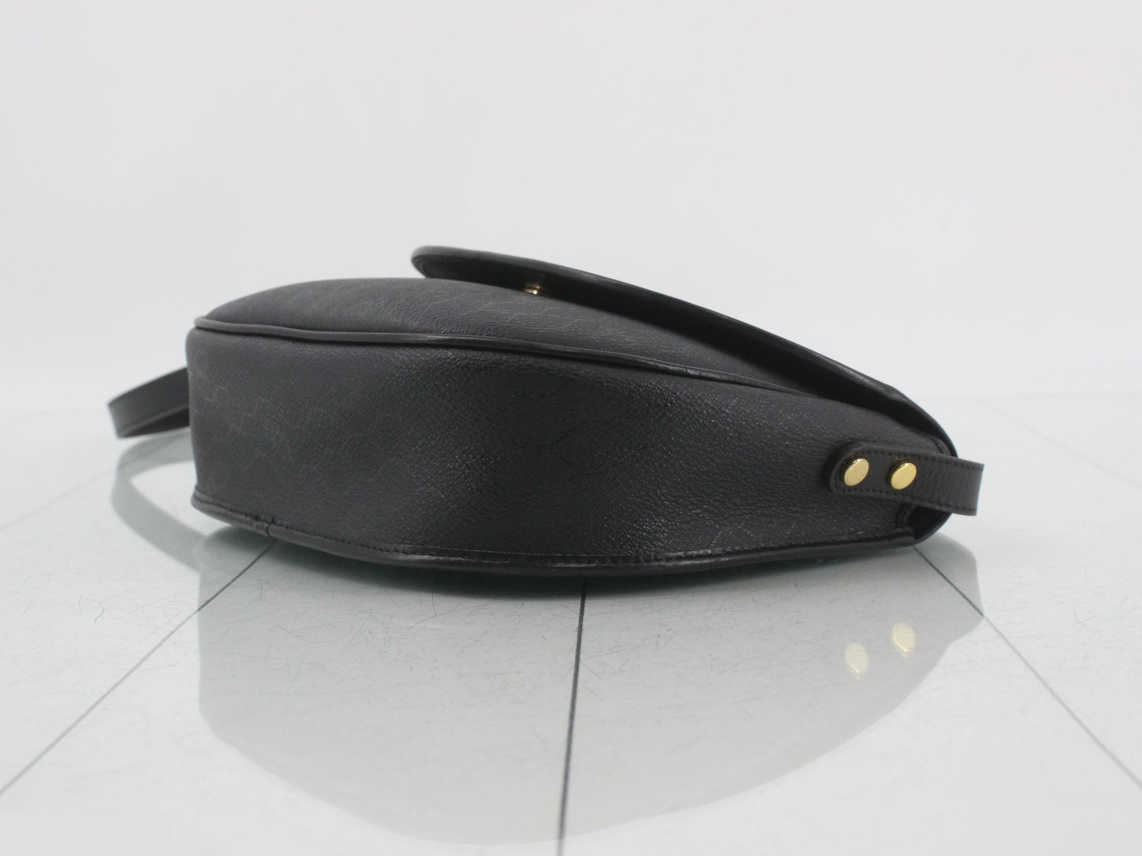 Honeycomb PVC Shoulder Bag — view 6