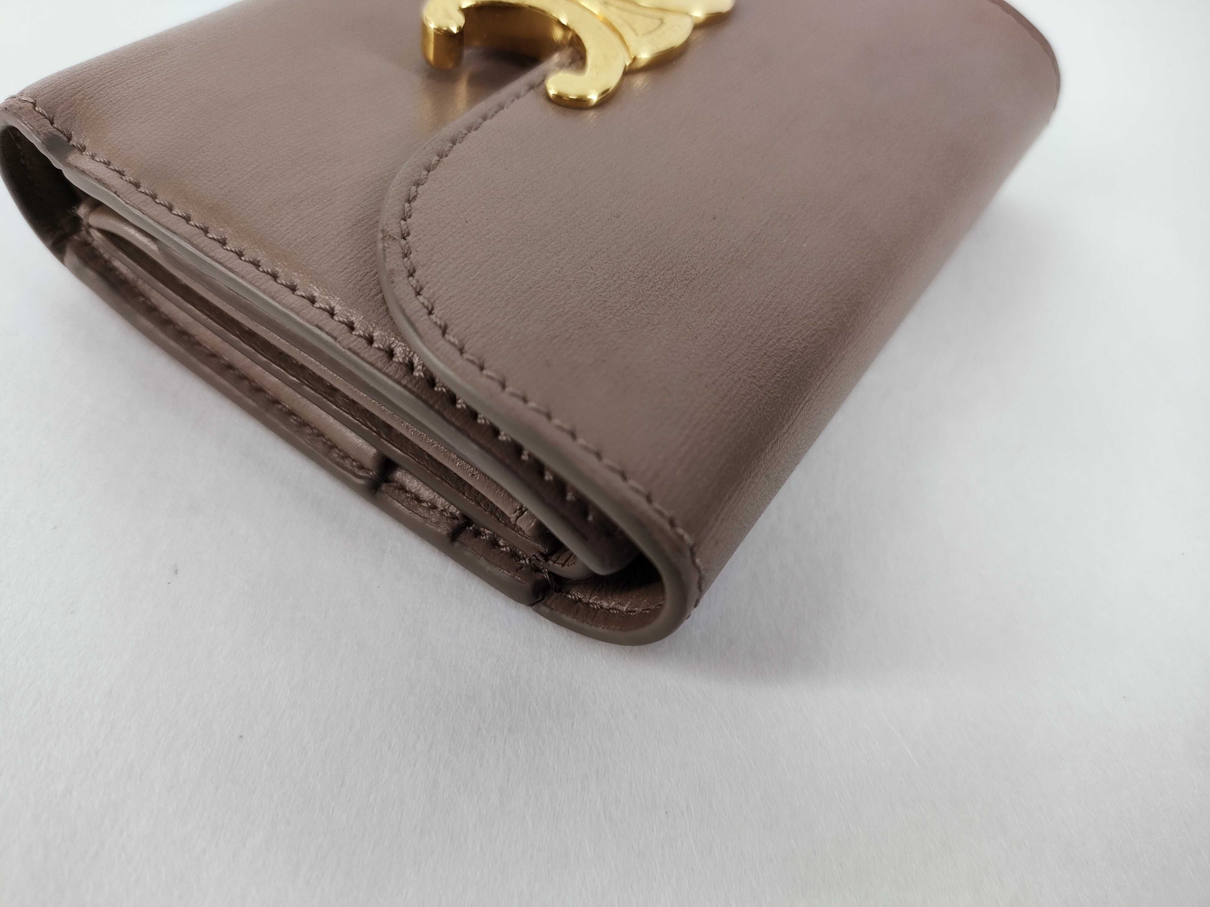 Triomphe Small Flap Wallet, Greige — view 3
