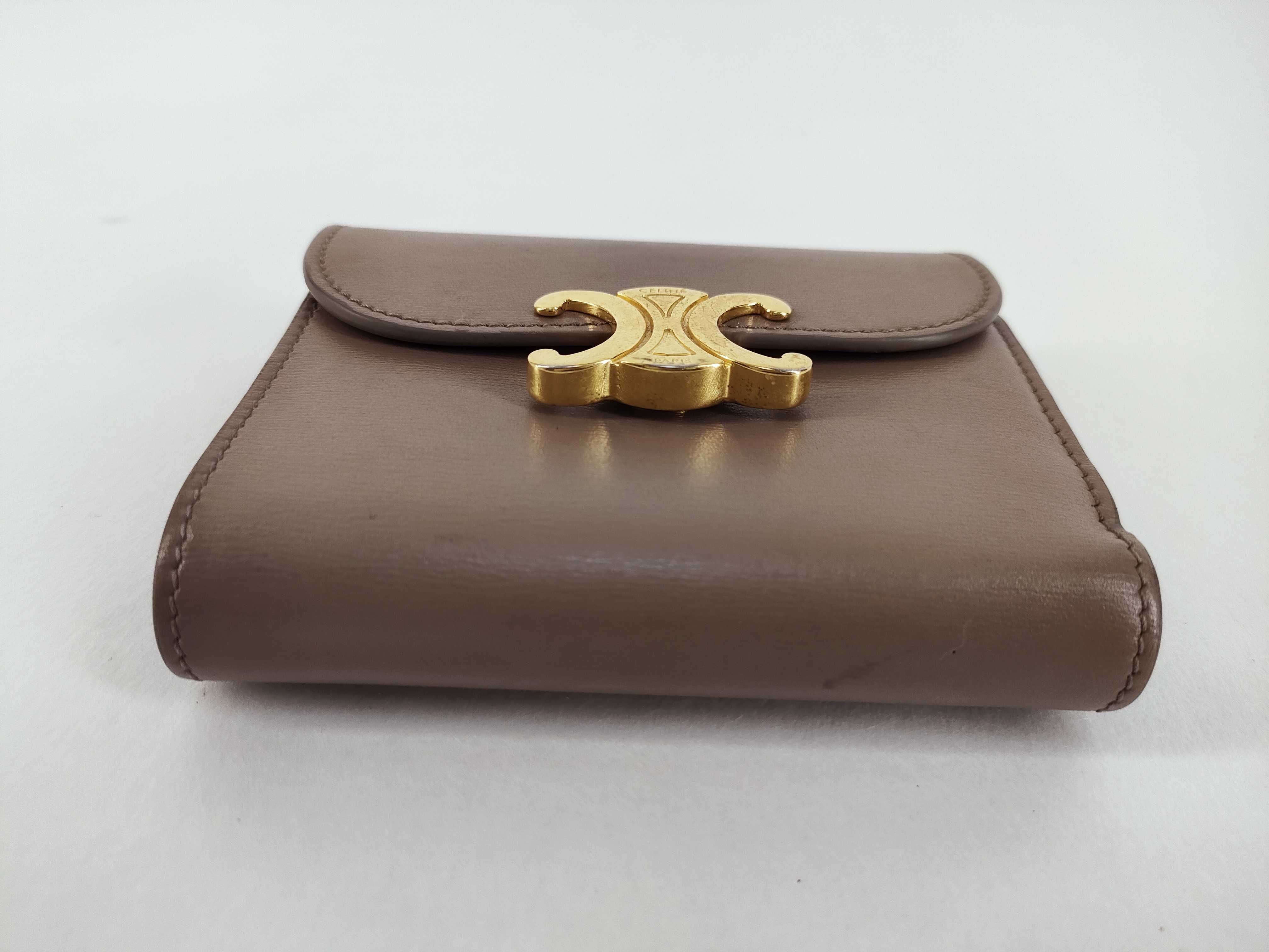 Triomphe Small Flap Wallet, Greige — view 7