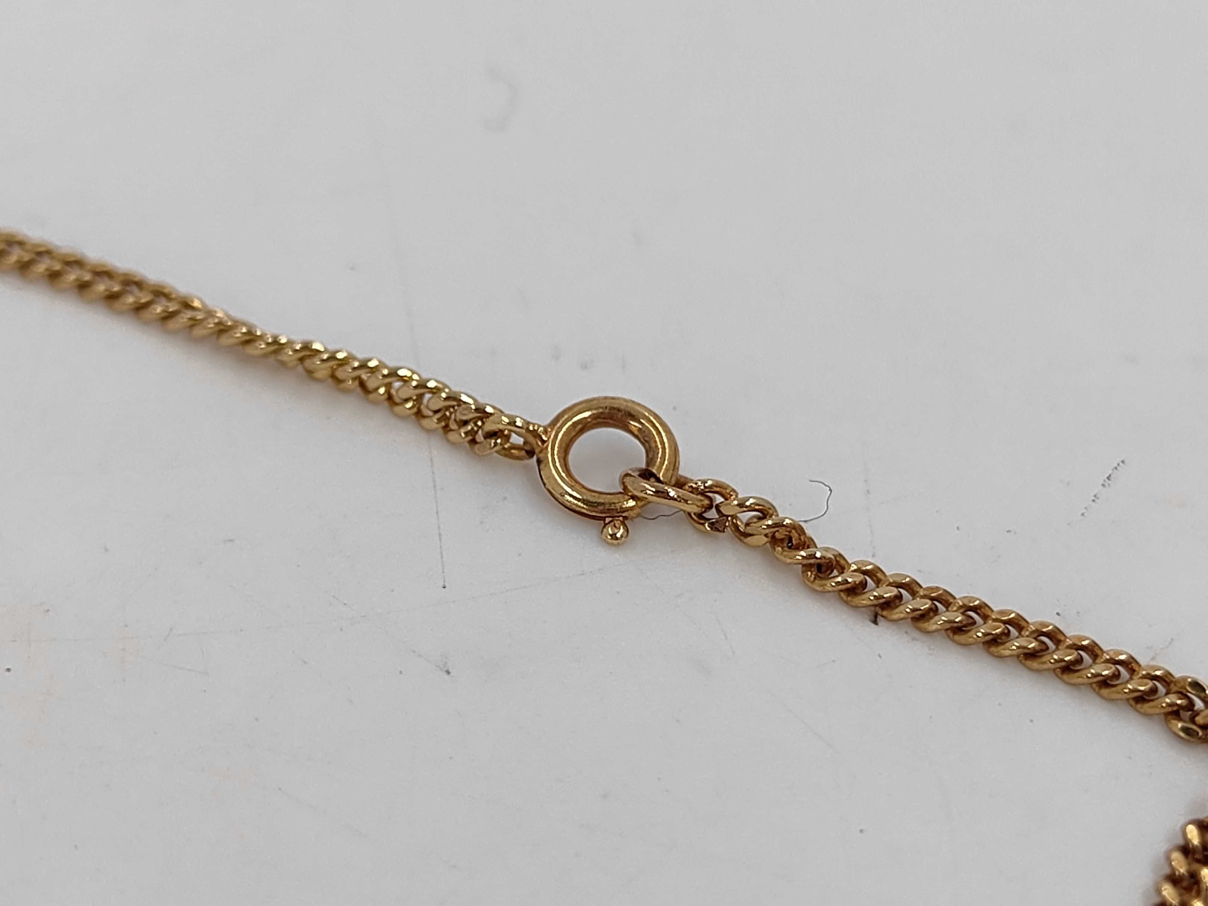 necklace — view 3