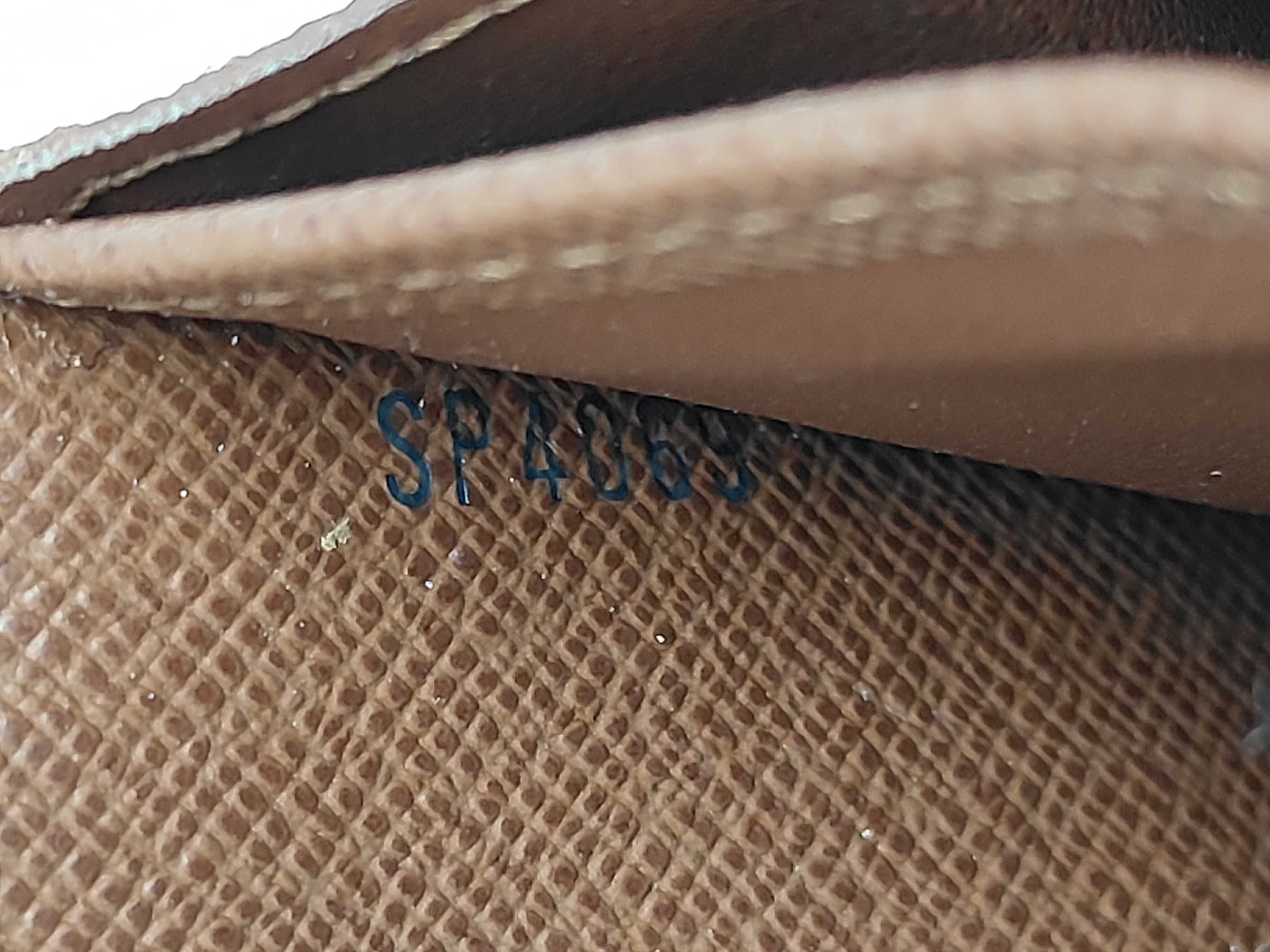 Monogram Portefeuille Sarah Wallet — view 11