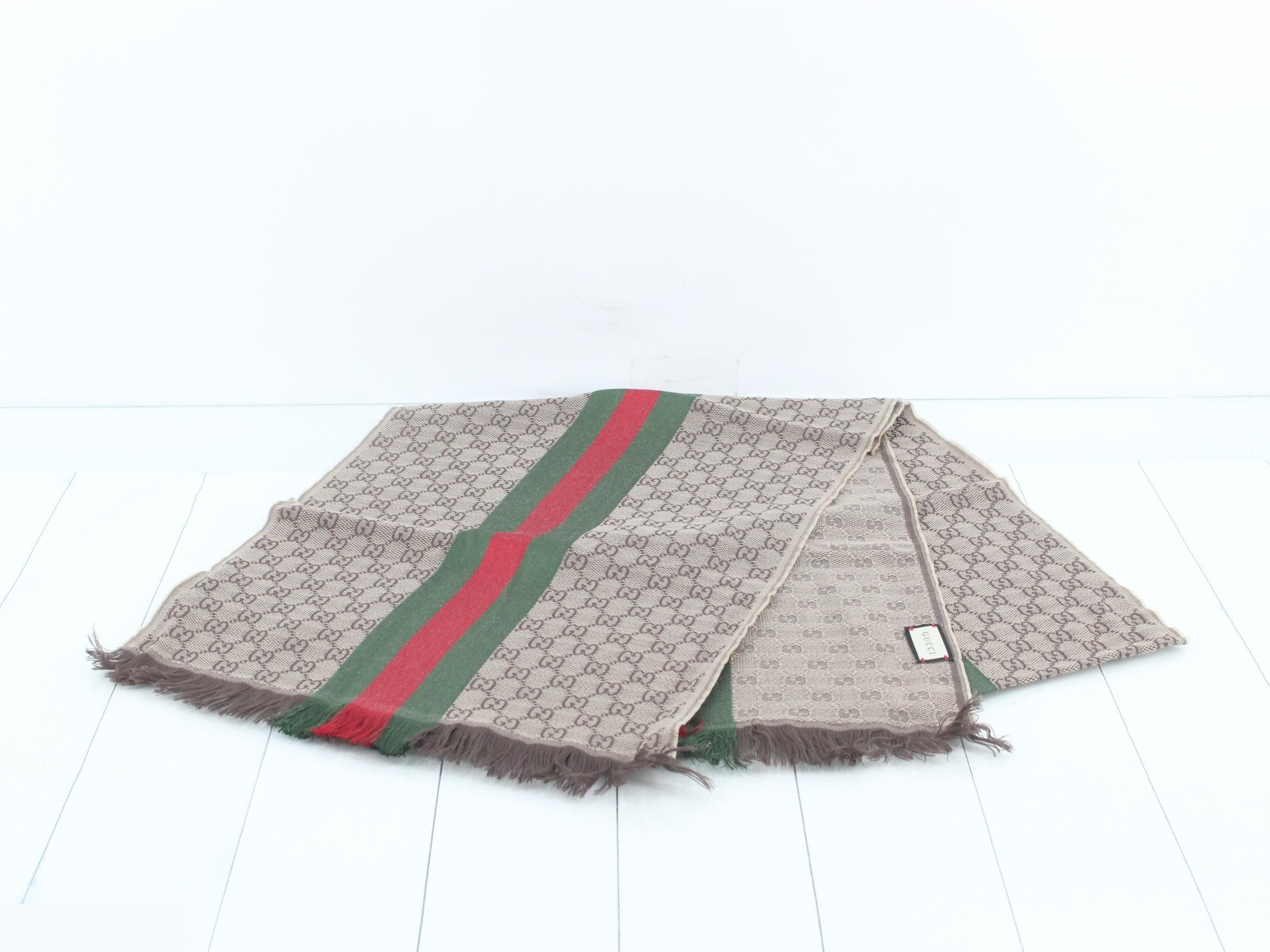 Sherry GG pattern scarf — view 2