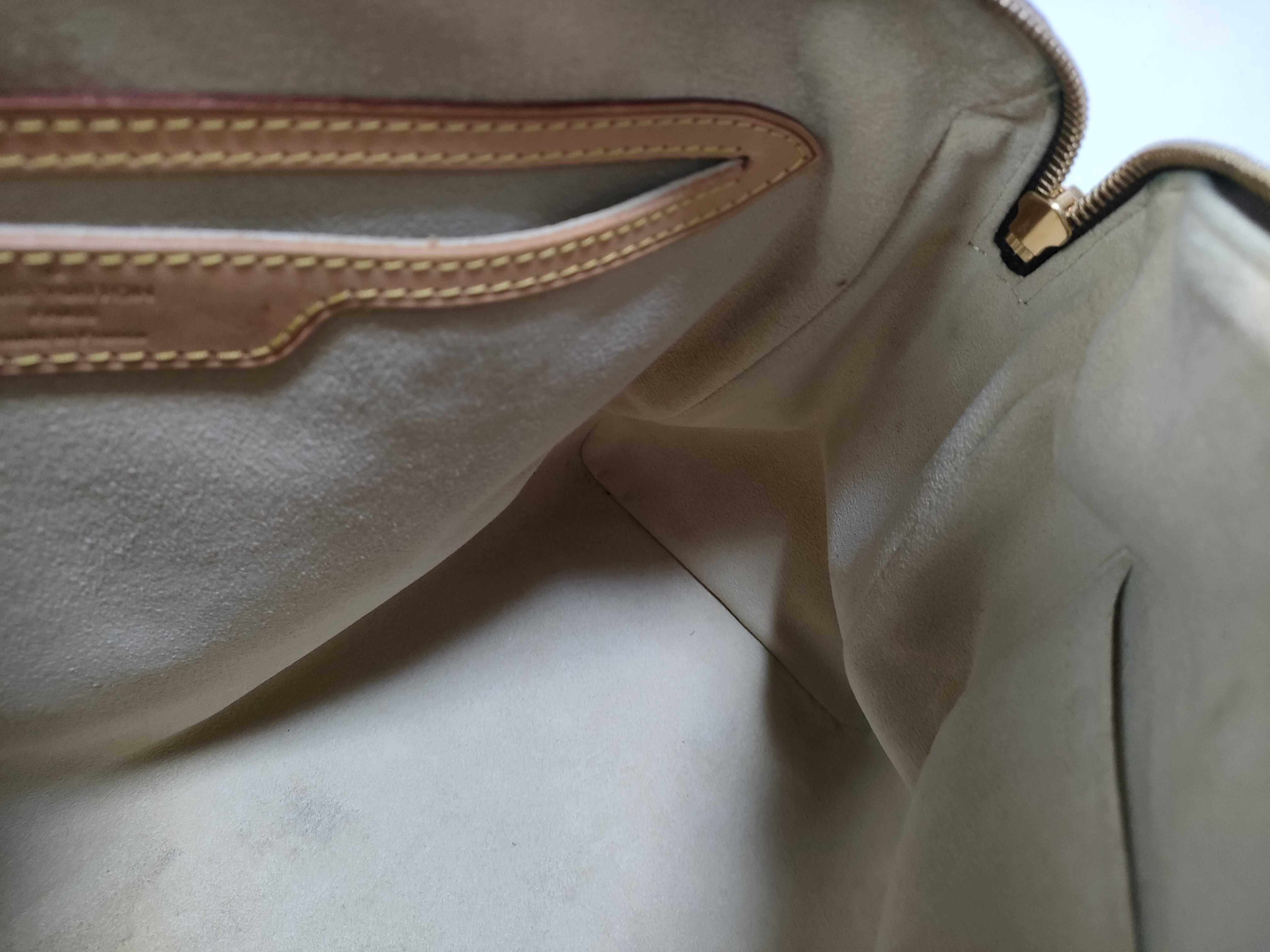 Monogram Louis Vuitton Monogram Hand Shoulder Bag Handbag — view 13