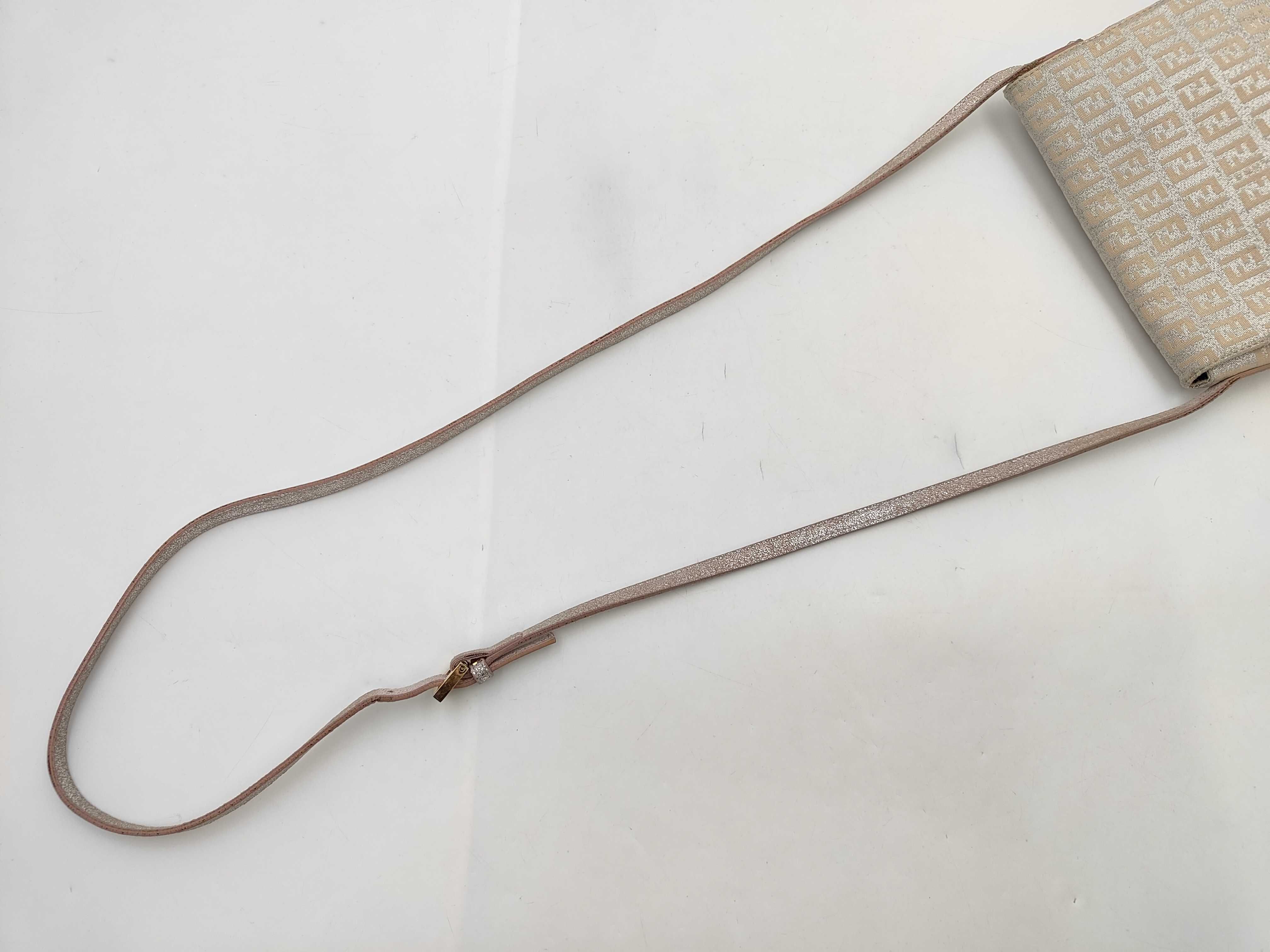Zucchino Canvas Shoulder Bag — view 5