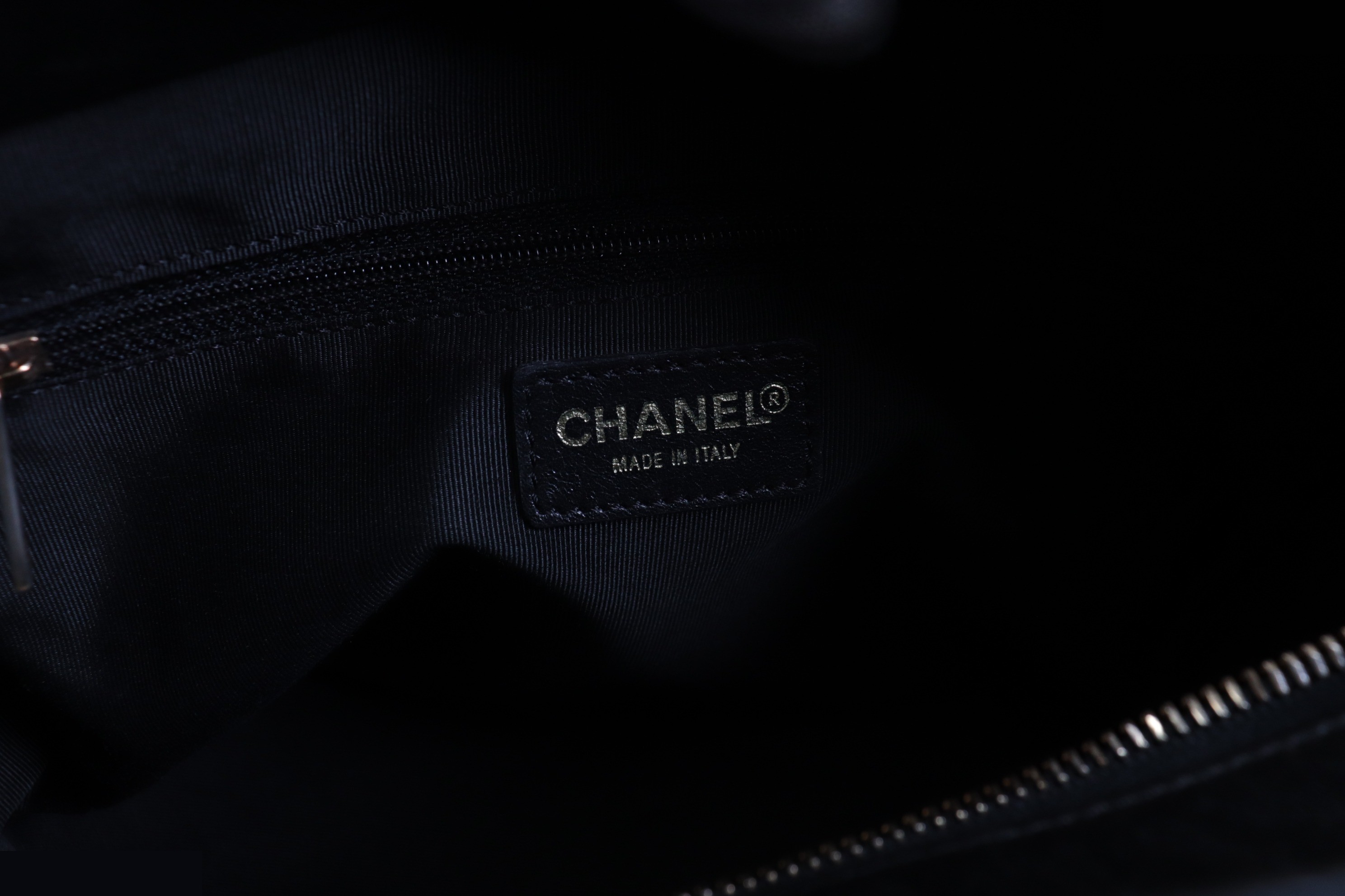 Coco Mark Lamb Tote Bag, Unit #7 — view 8