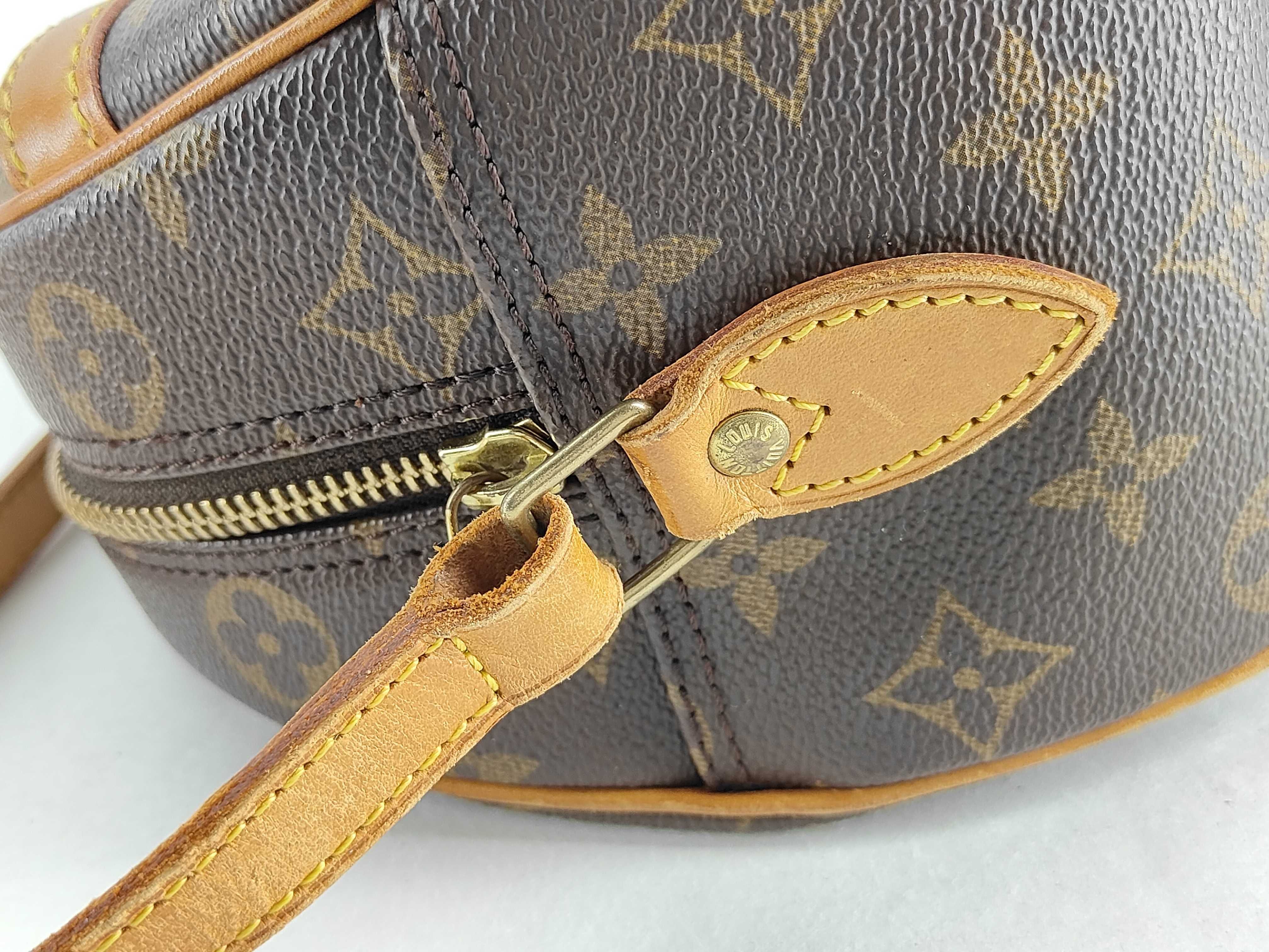 Monogram Louis Vuitton Monogram Blois M51221 BA0072 Brown Shoulder Bag — view 5
