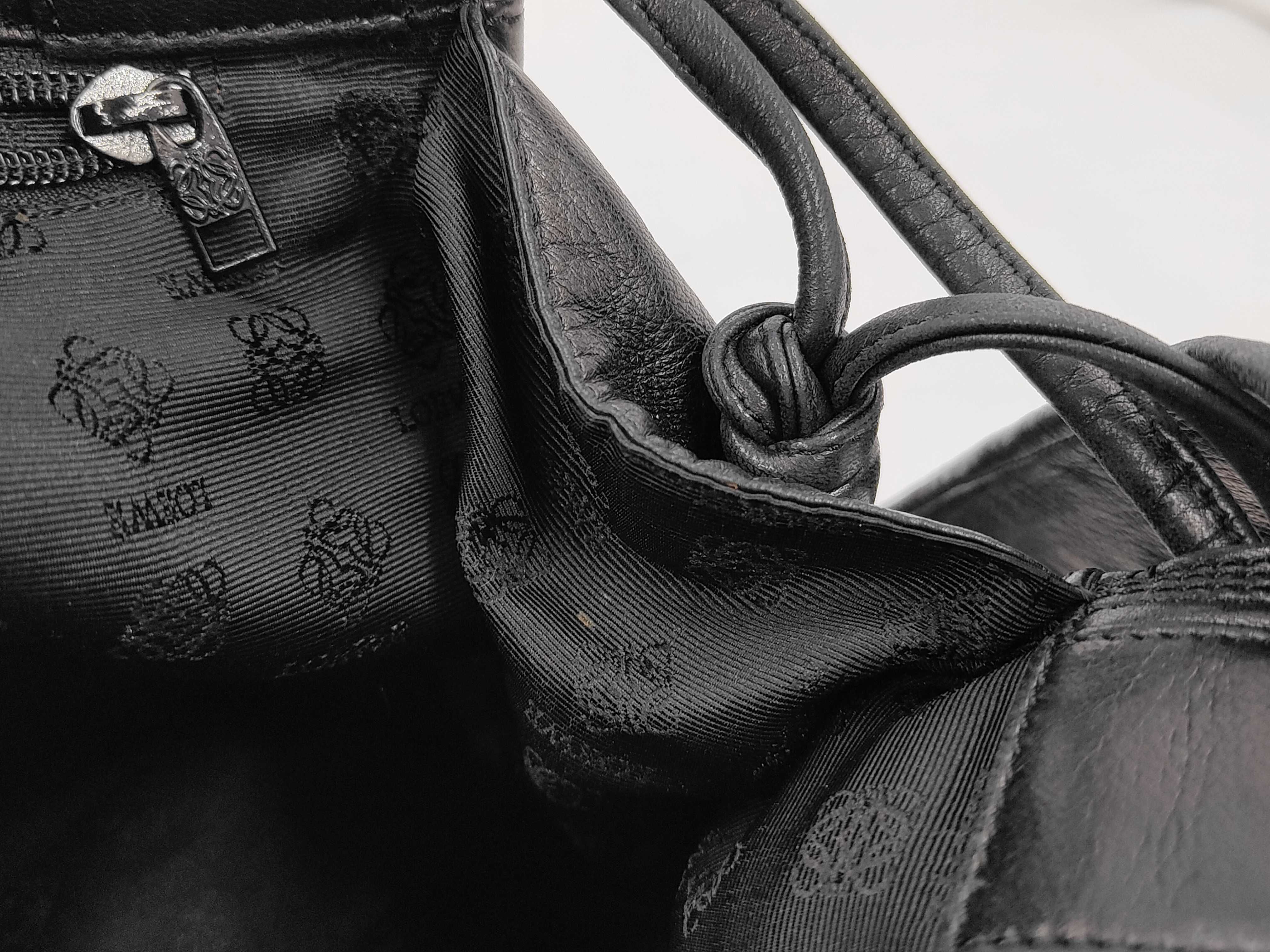 Anagram Nappa Tote Bag (Black) — view 9