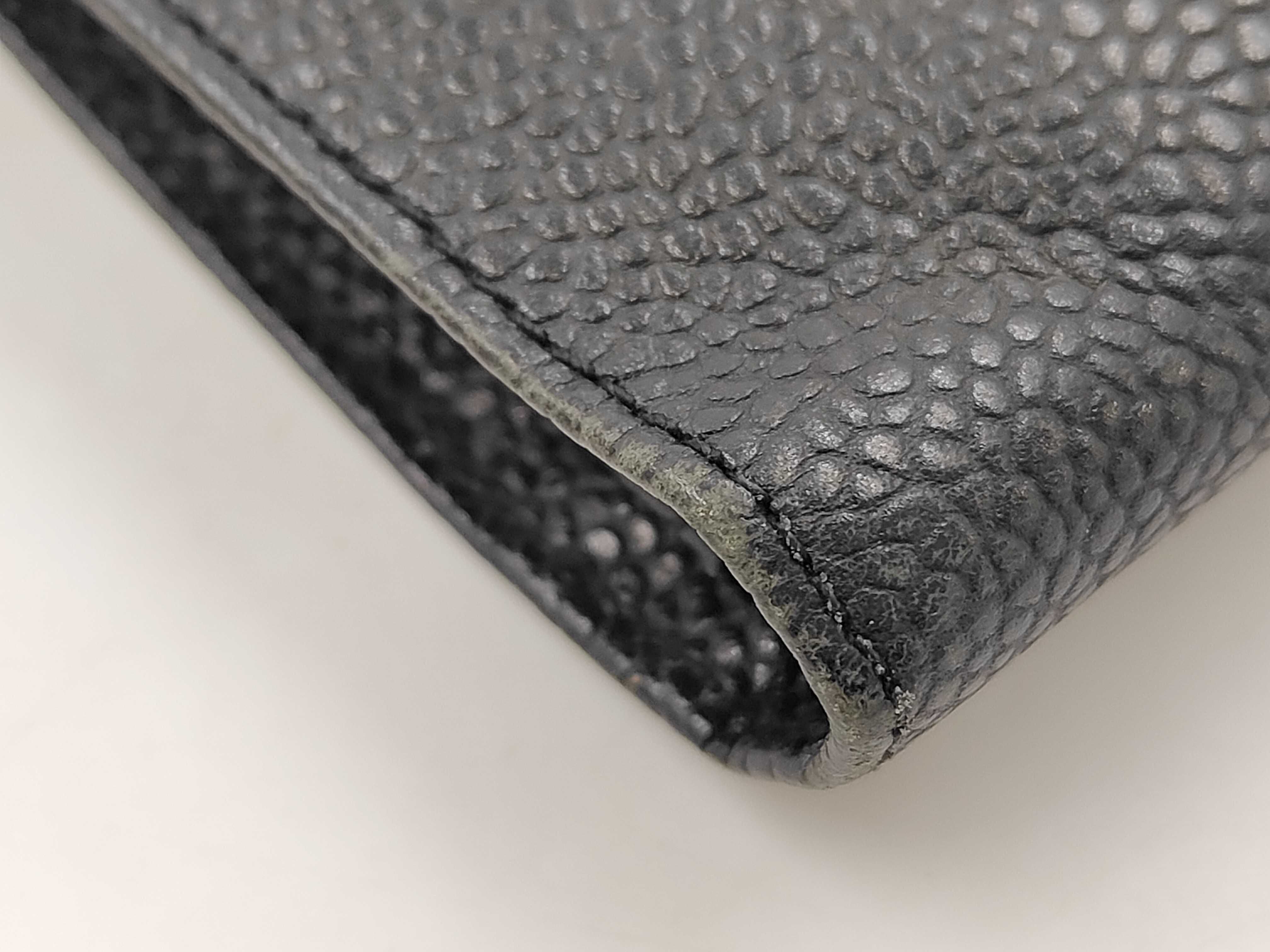 Caviar Skin Long Wallet Bag — view 3