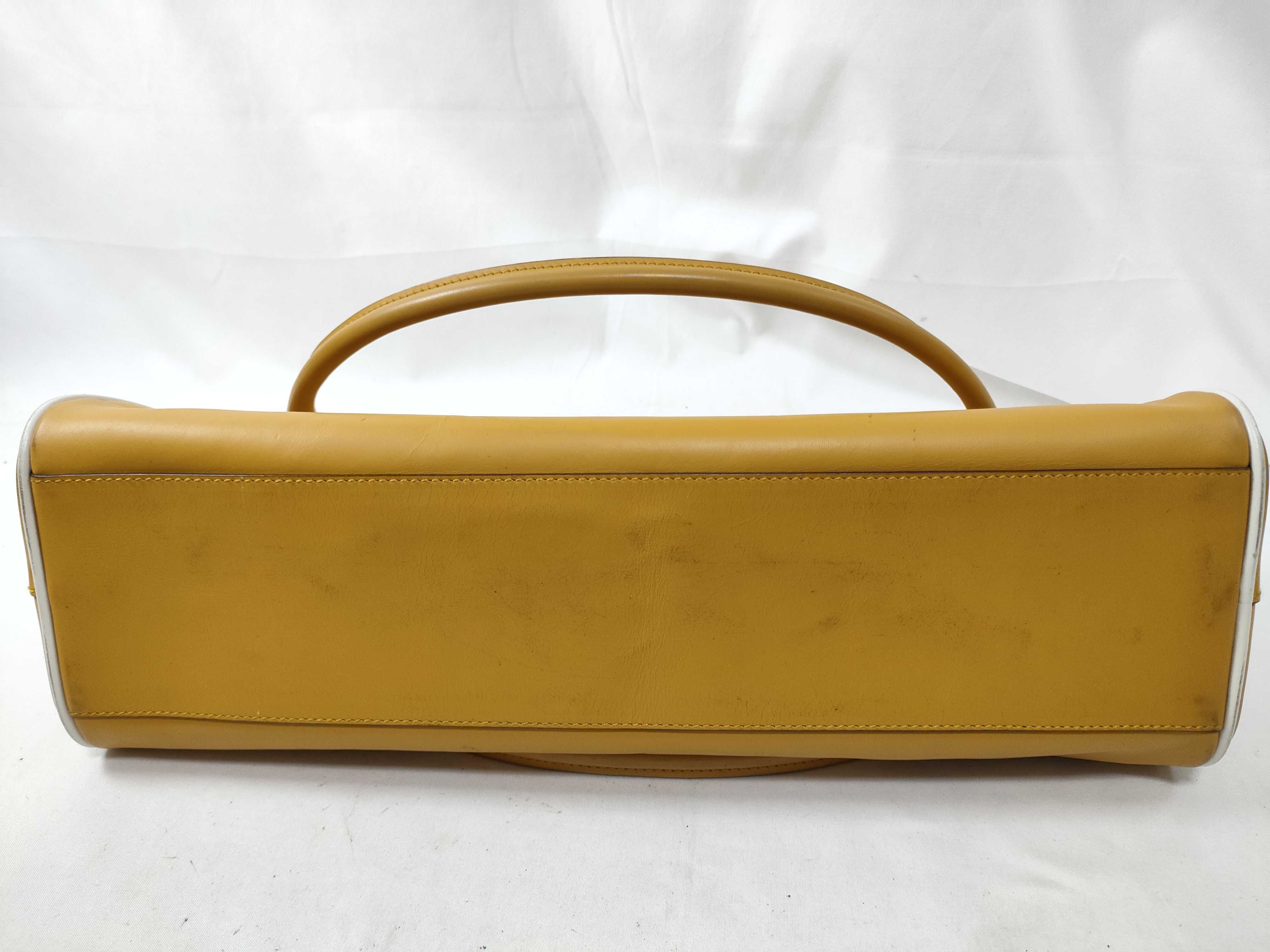 bag, yellow handbag — view 9