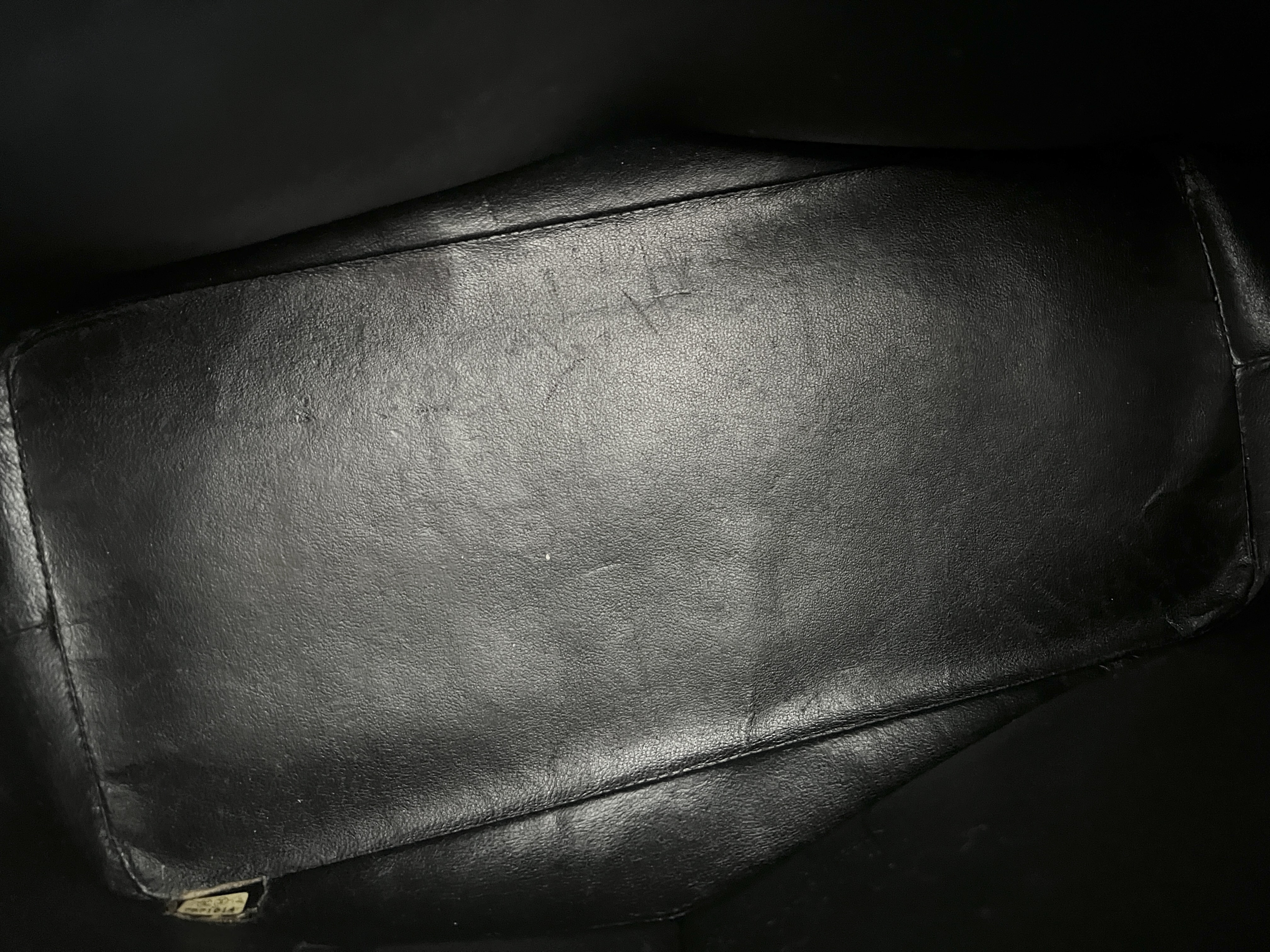 Reissue Tote Bag, Coco Mark Logo, Caviar Skin, Matelassé Leather, Series 7 Tote Bag — view 5
