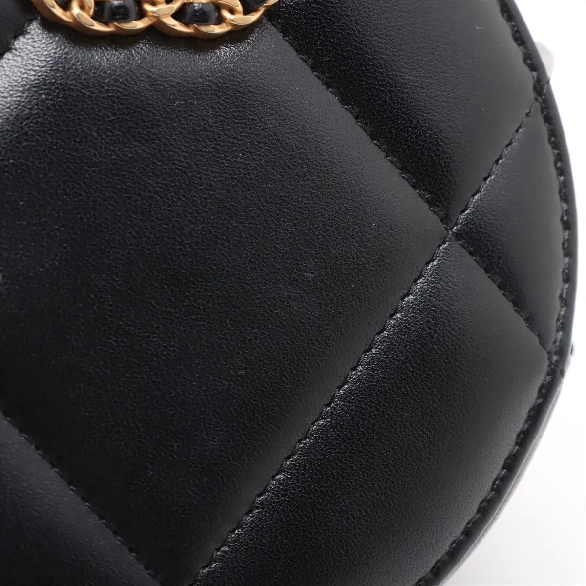 19 Lambskin Chain Shoulder Bag Round Black Gold x Silver Hardware Random Serial — view 13