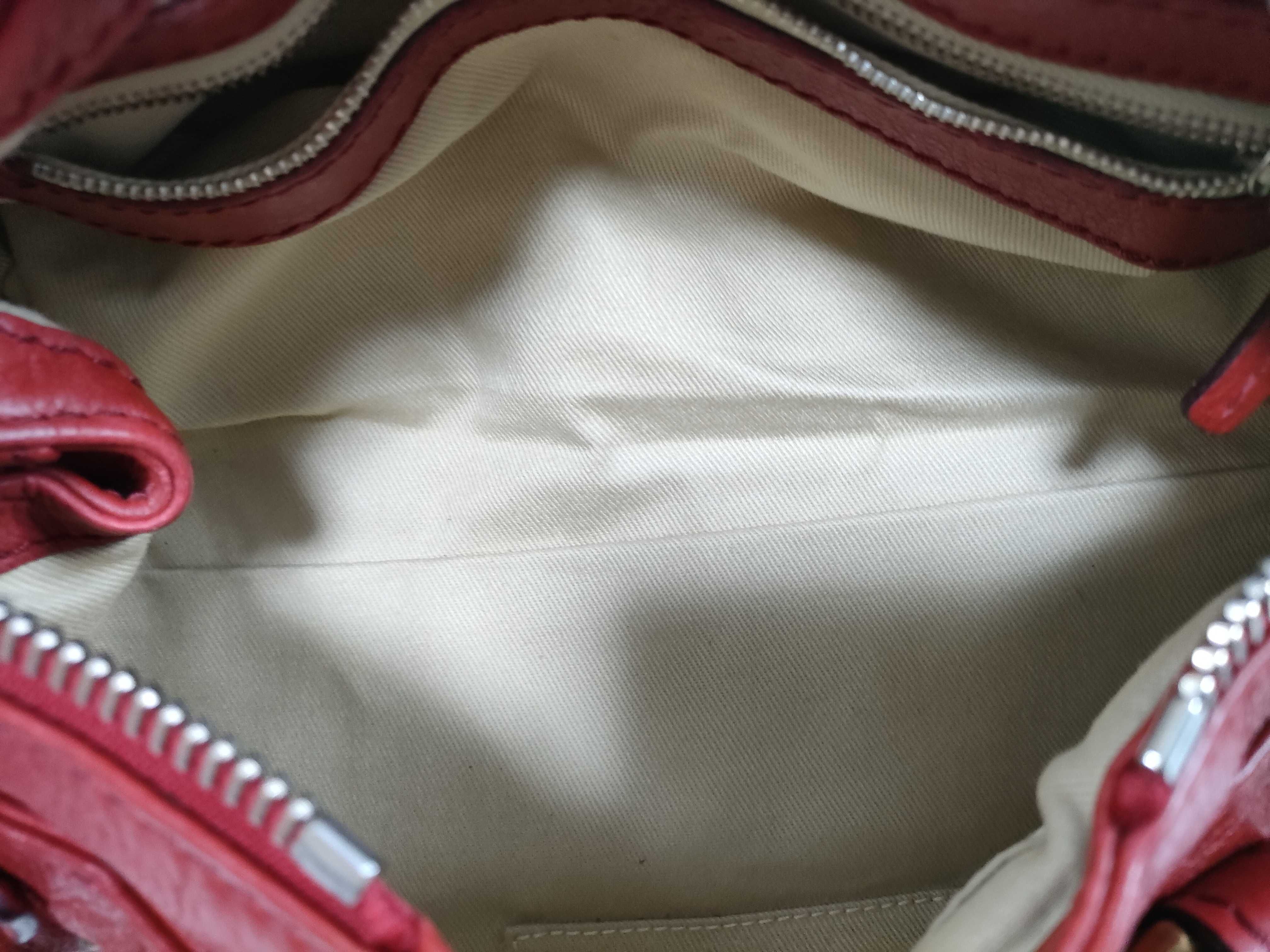 handbag, leather handbag — view 11