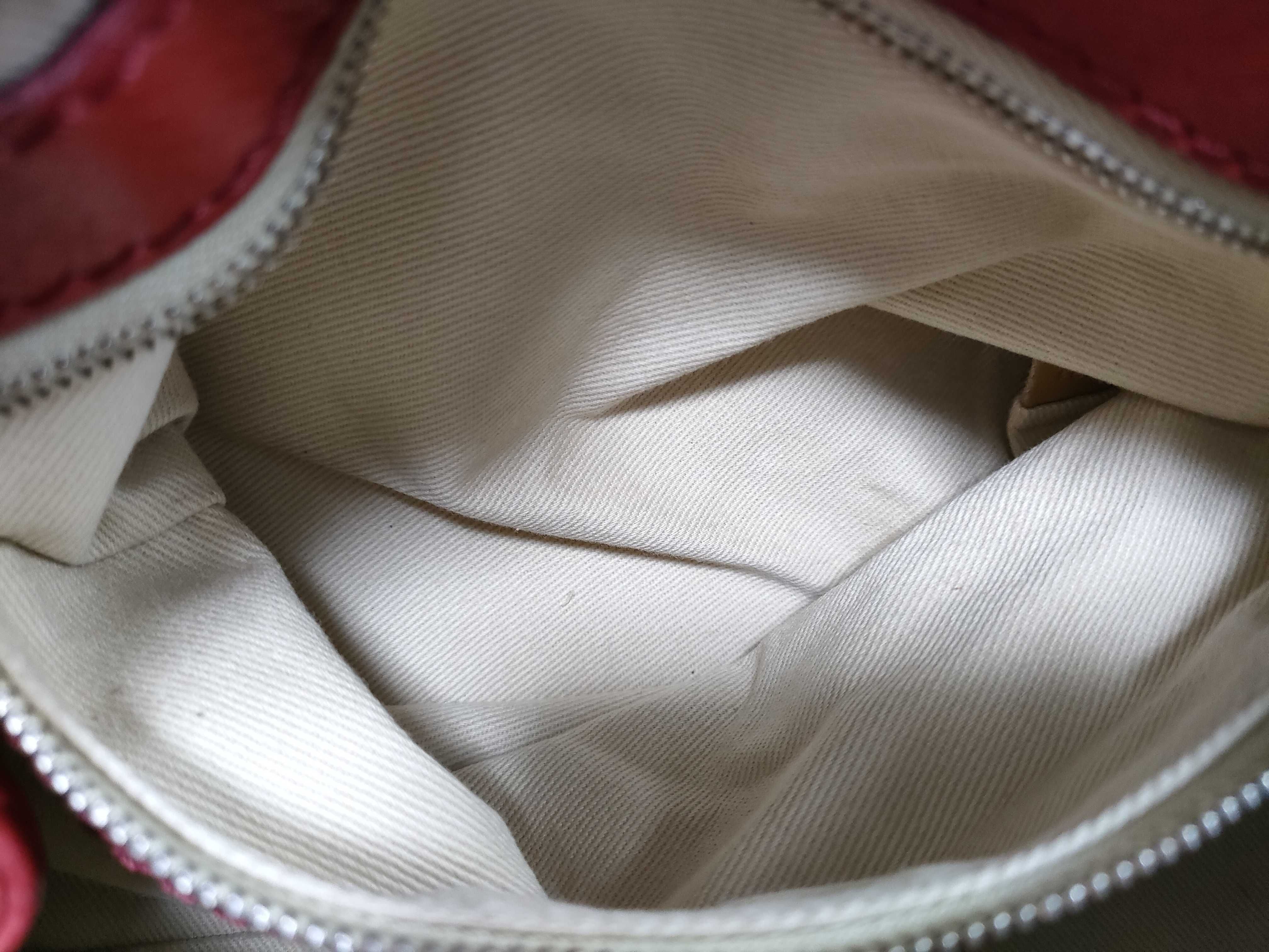 handbag, leather handbag — view 10