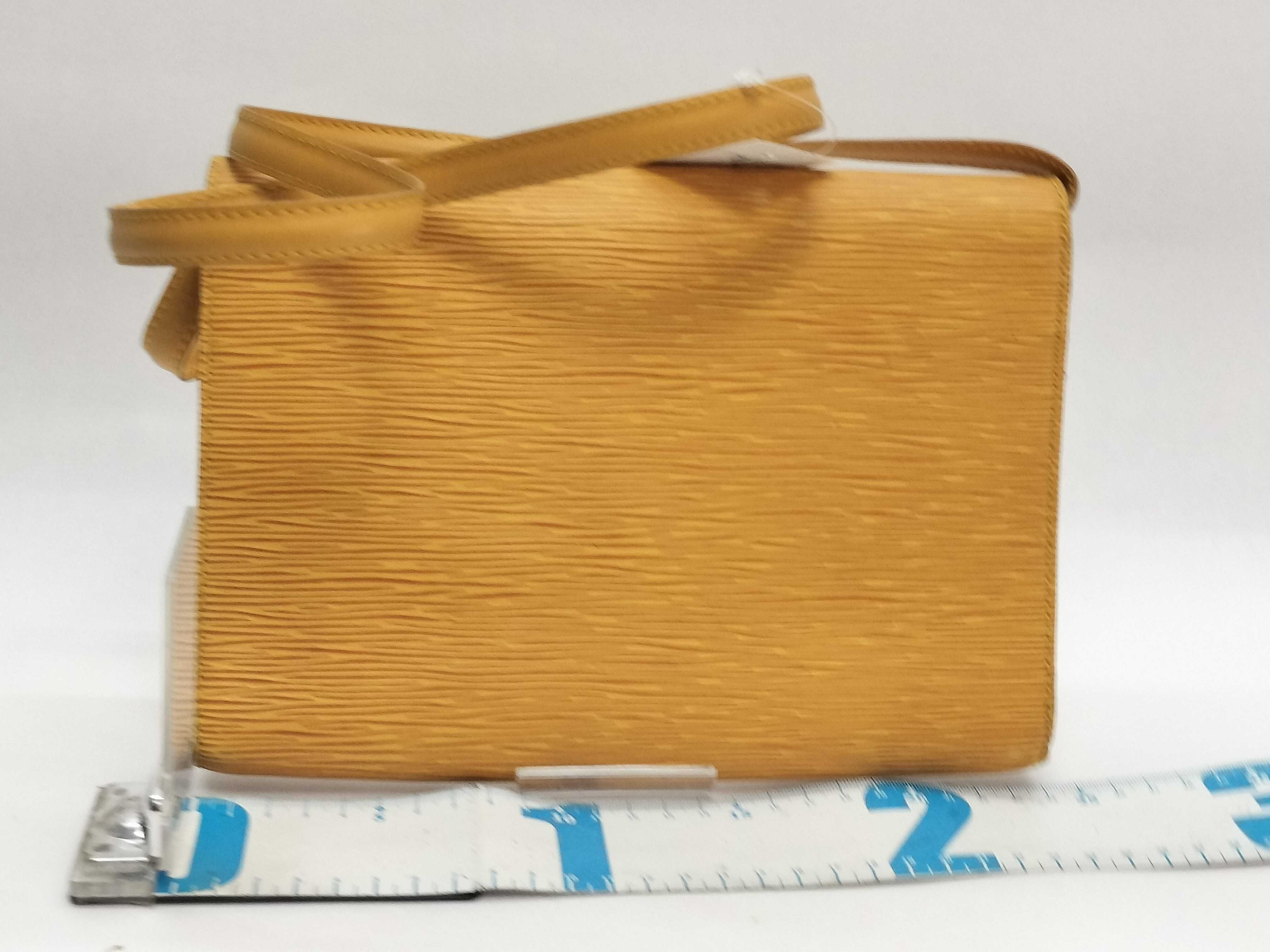 Epi Leather Shoulder Bag Arche Tassili Yellow Shoulder Bag — view 2