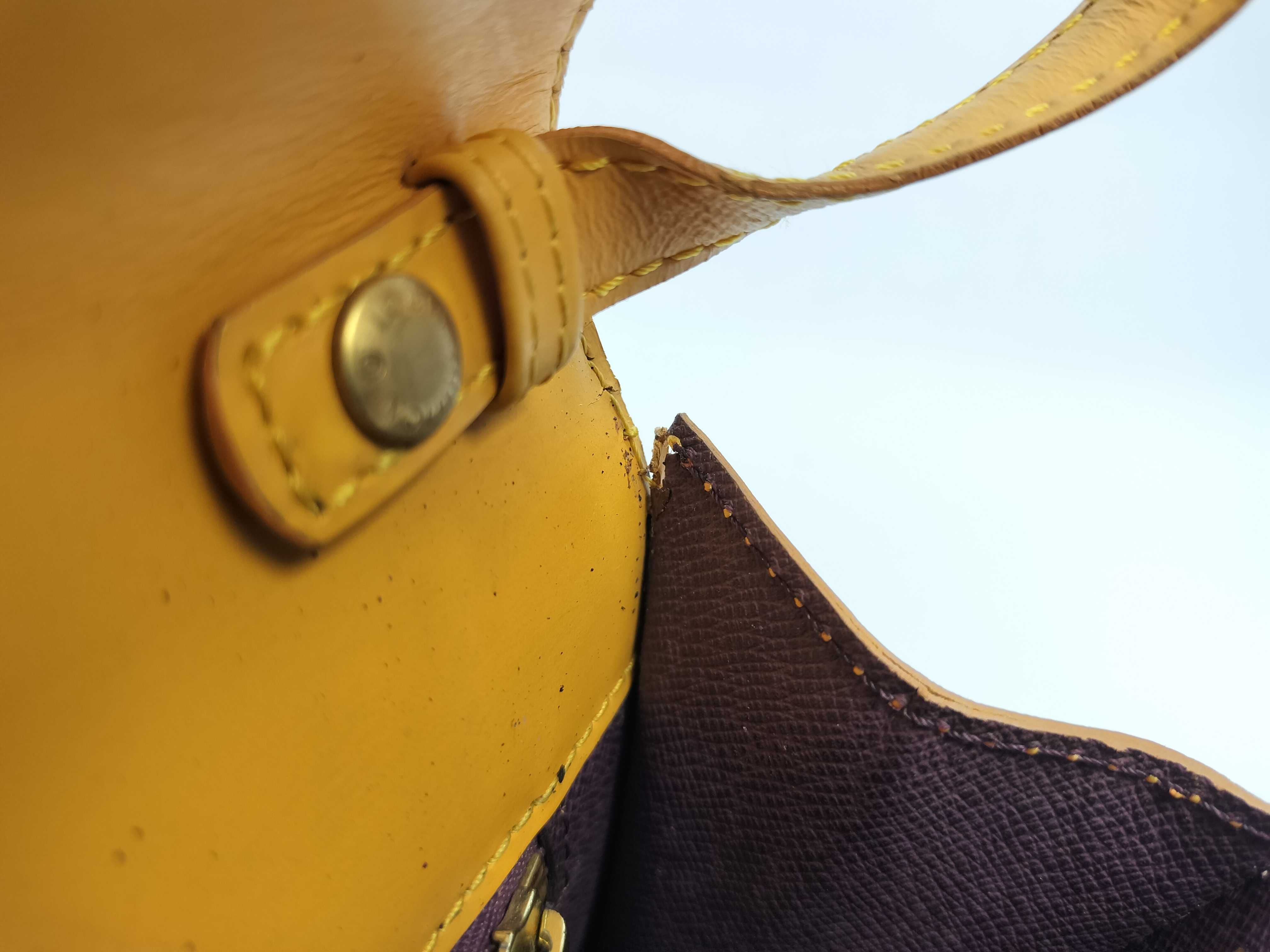 Epi Leather Shoulder Bag Arche Tassili Yellow Shoulder Bag — view 13