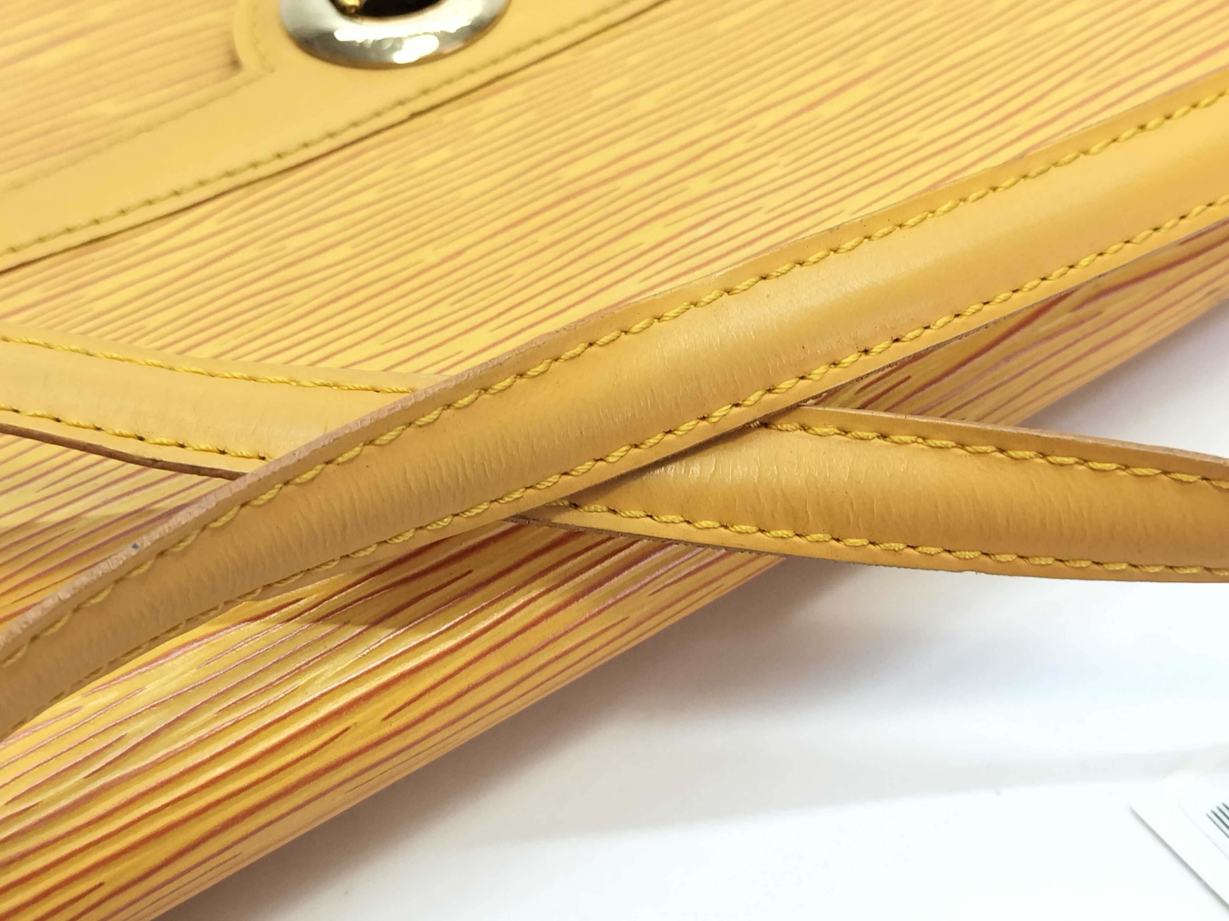 Epi Leather Shoulder Bag Arche Tassili Yellow Shoulder Bag — view 6