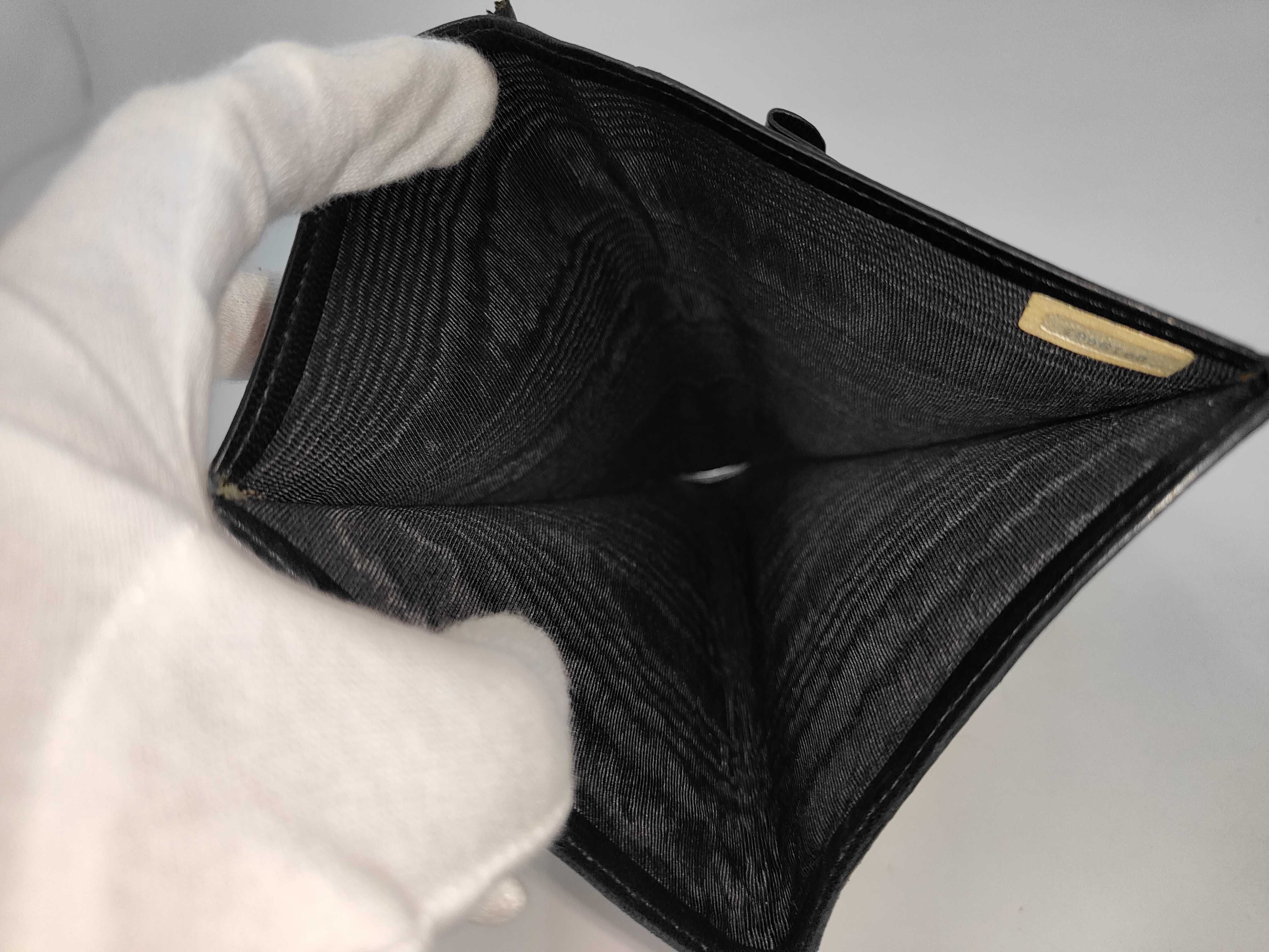 black wallet — view 8