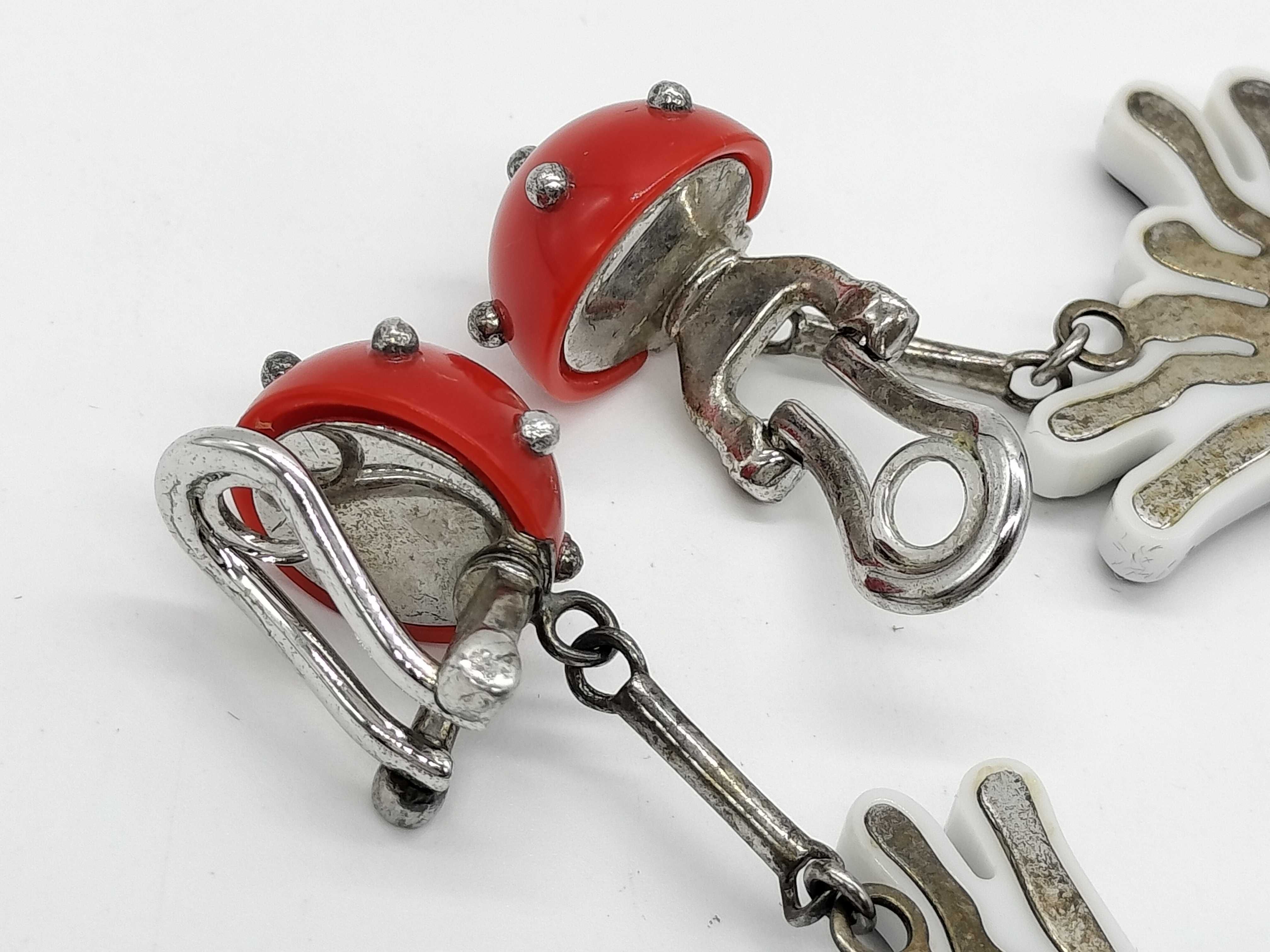 Earrings — view 5