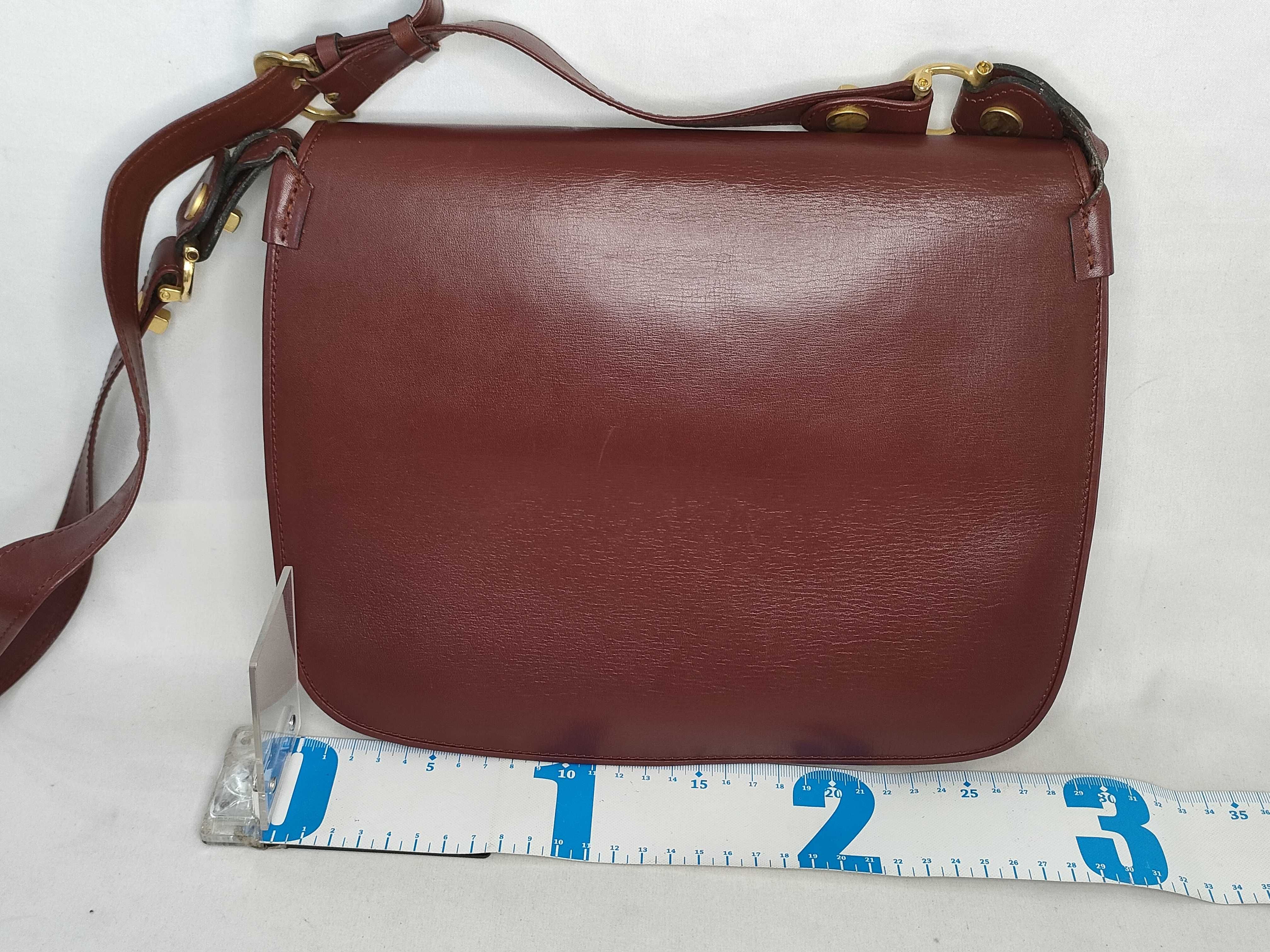 Must line leather shoulder bag. — view 2