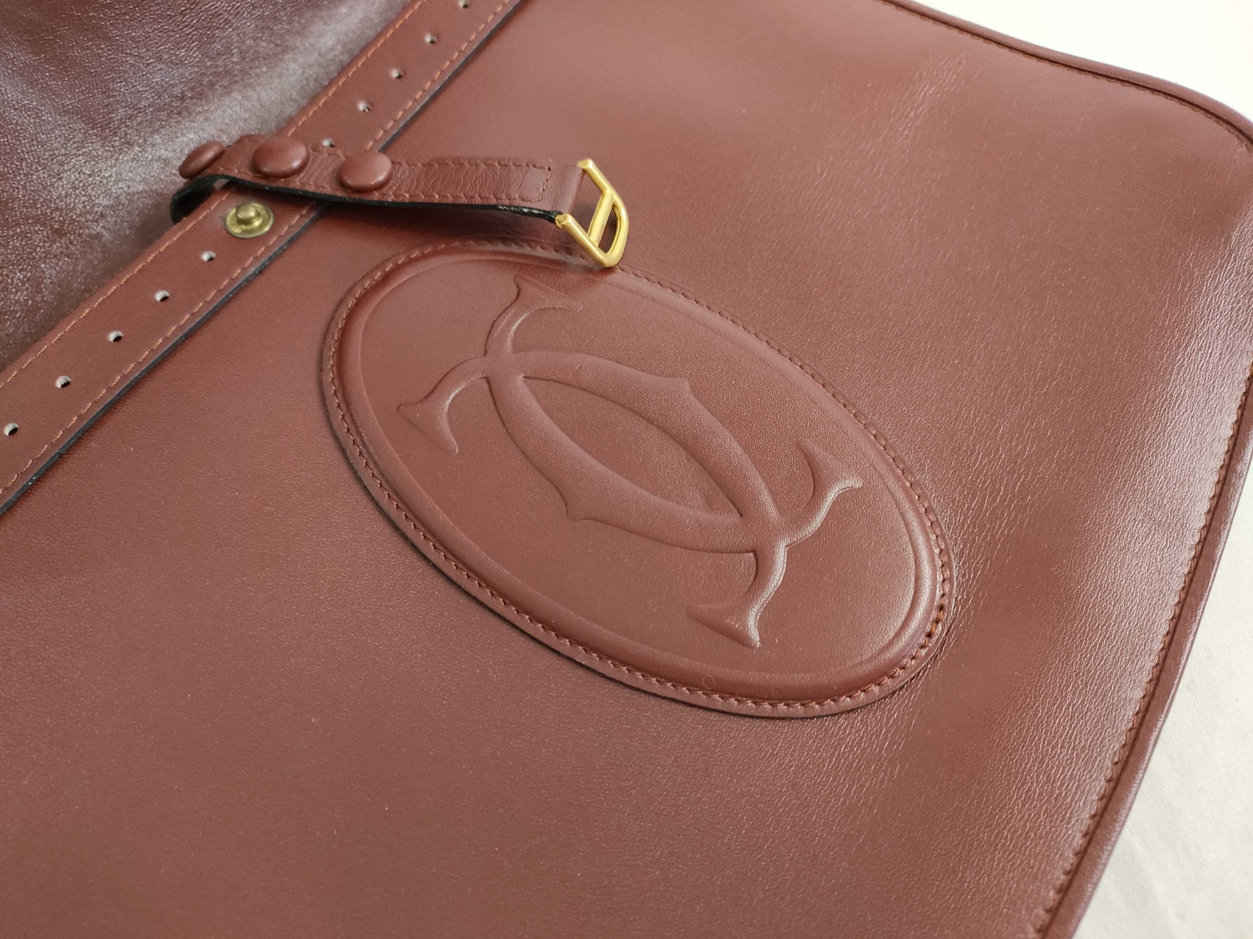 Must line leather shoulder bag. — view 15