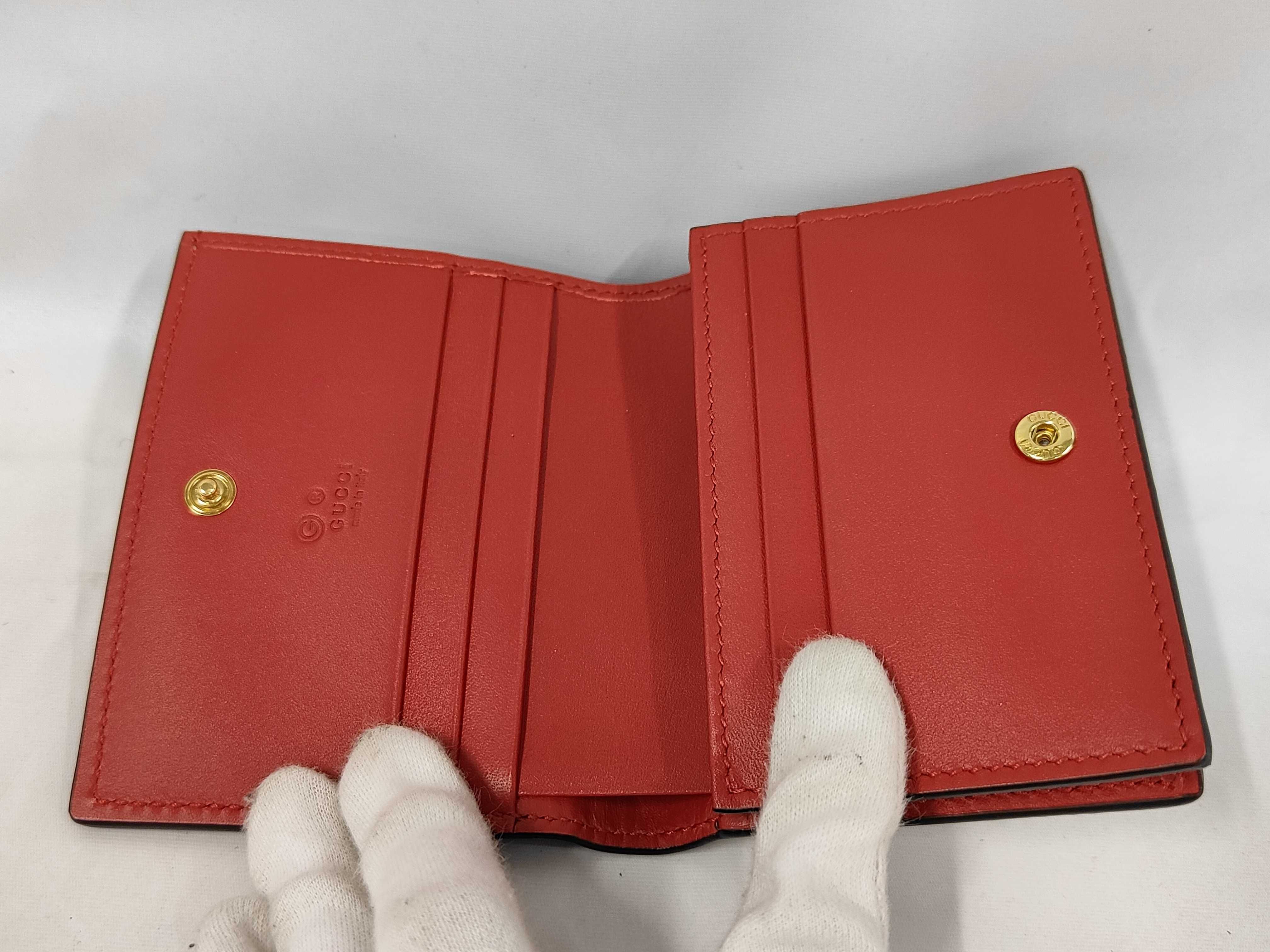 wallet — view 6
