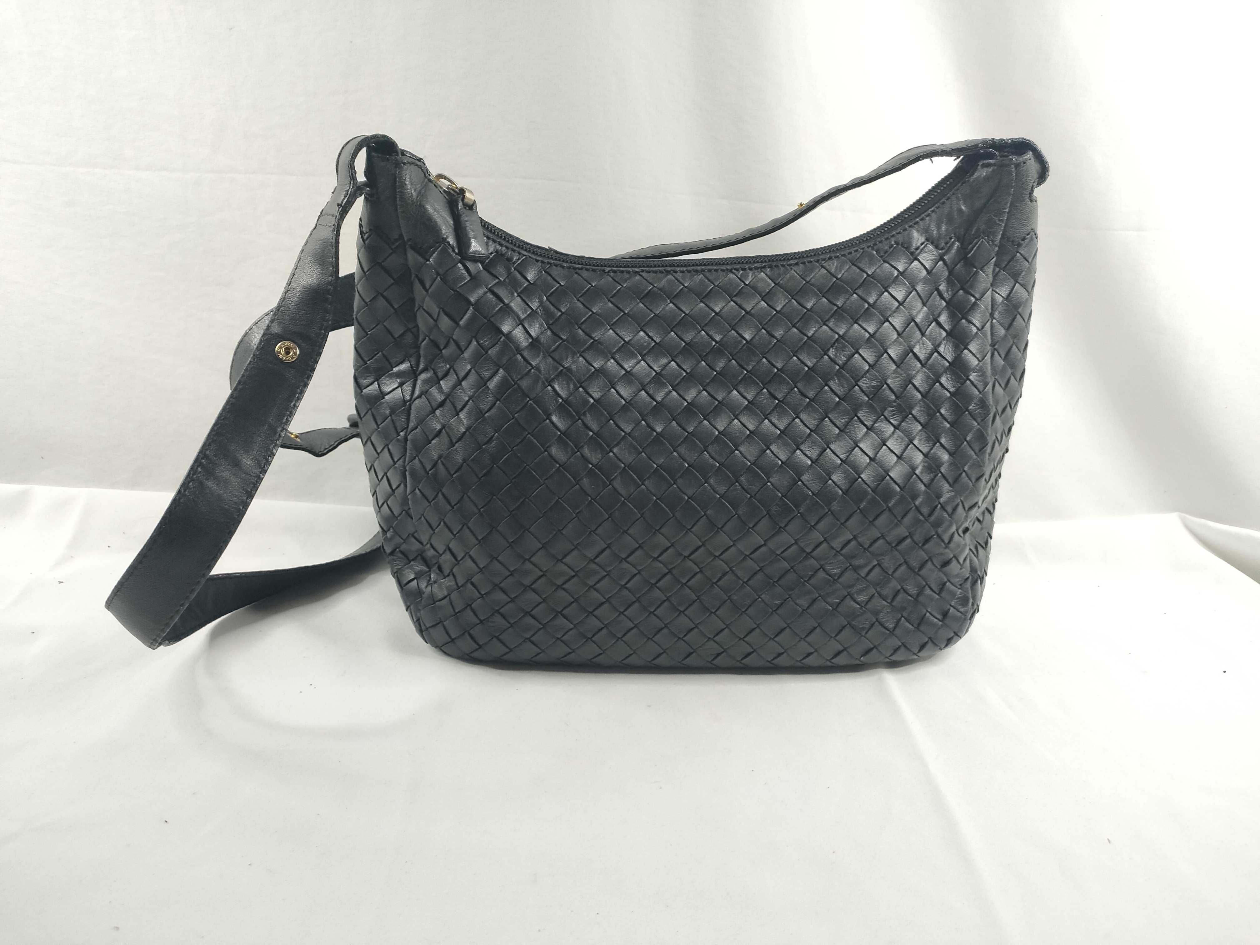 Intrecciato Shoulder Bag, Black